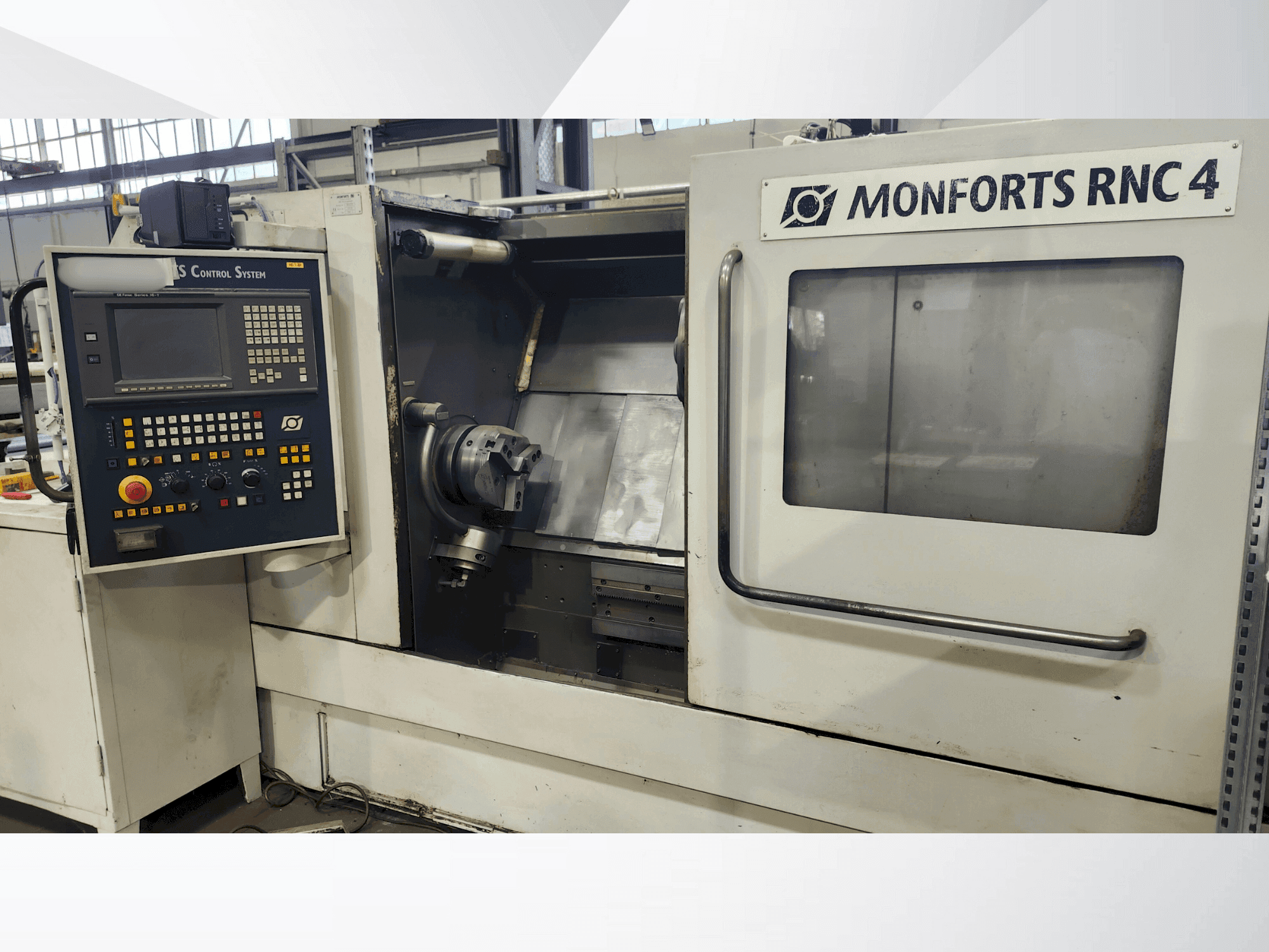 A Monforts RNC 4 gép elölnézete