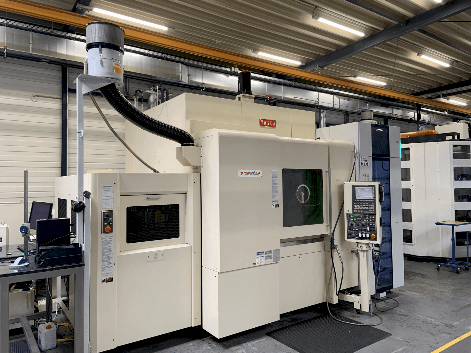 A YASDA YBM Vi40 gép elölnézete