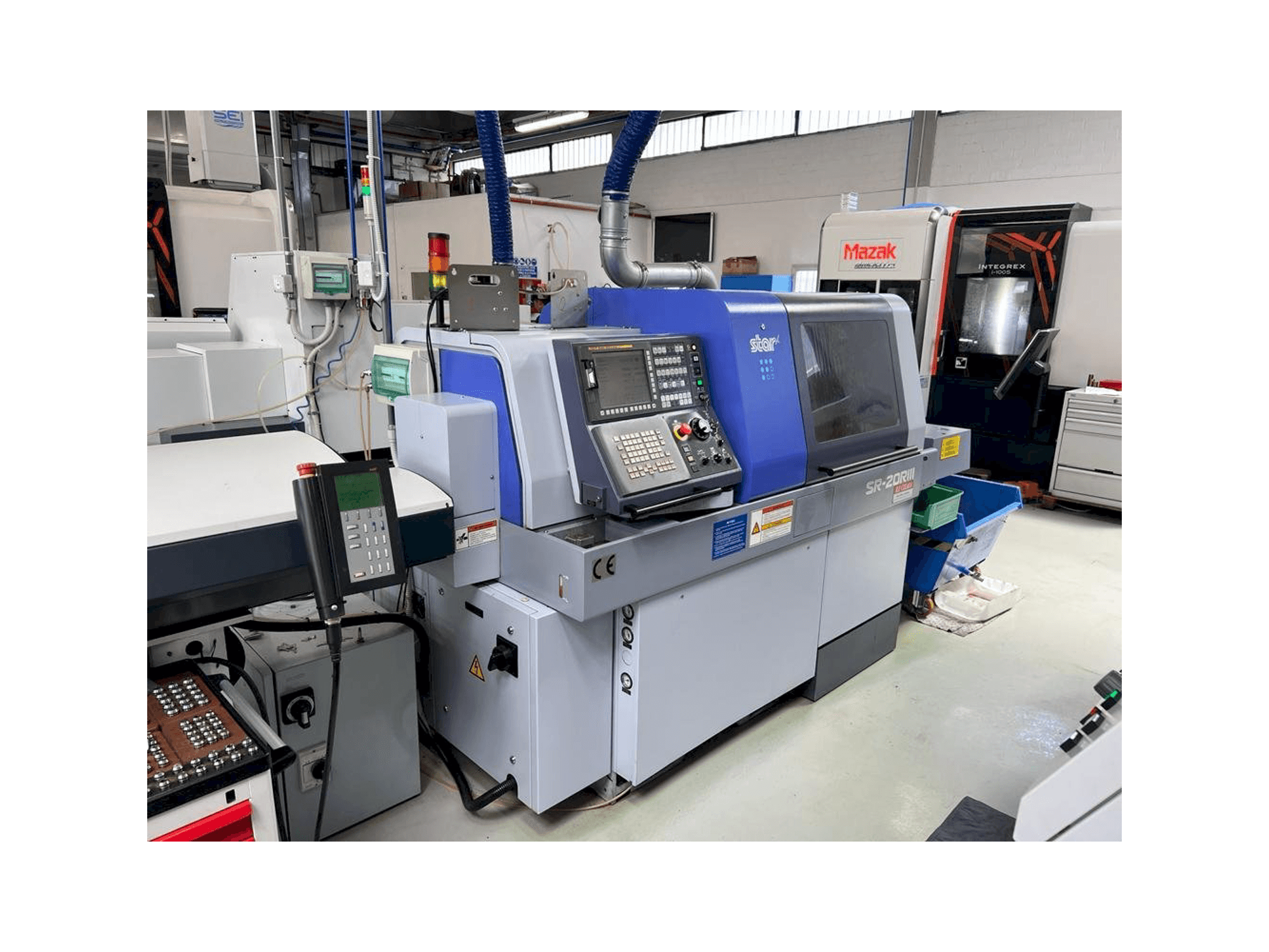 A Star SR-20RIII gép elölnézete