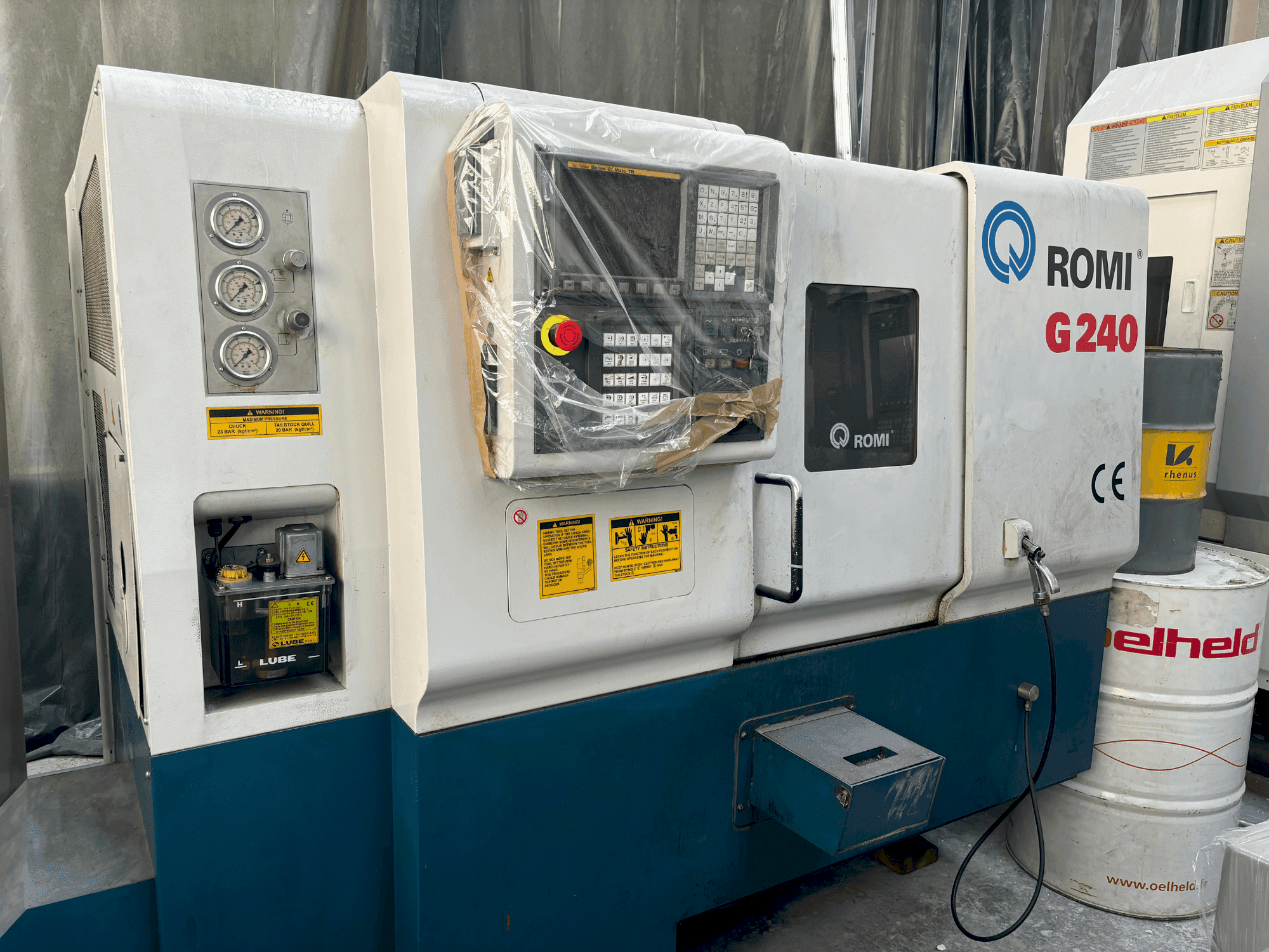 A Romi G240 gép elölnézete