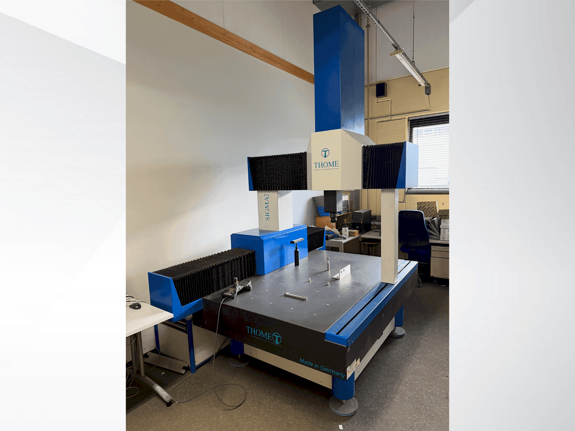 A THOME Prazision 3D Sigma gép elölnézete