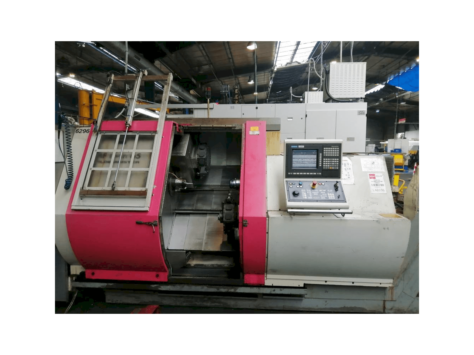 A Gildemeister MF twin 65 gép elölnézete