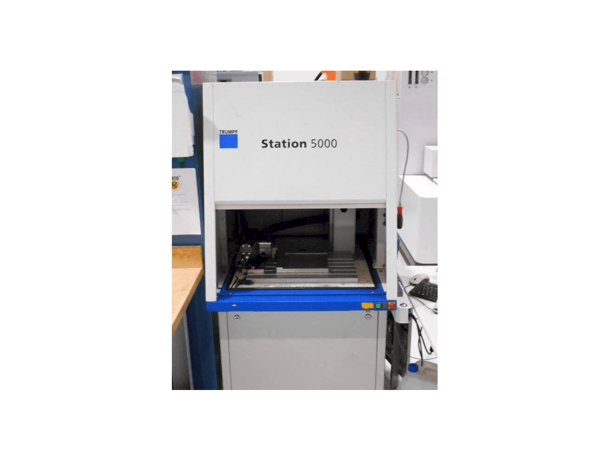 A Trumpf TruMark 5000 gép elölnézete