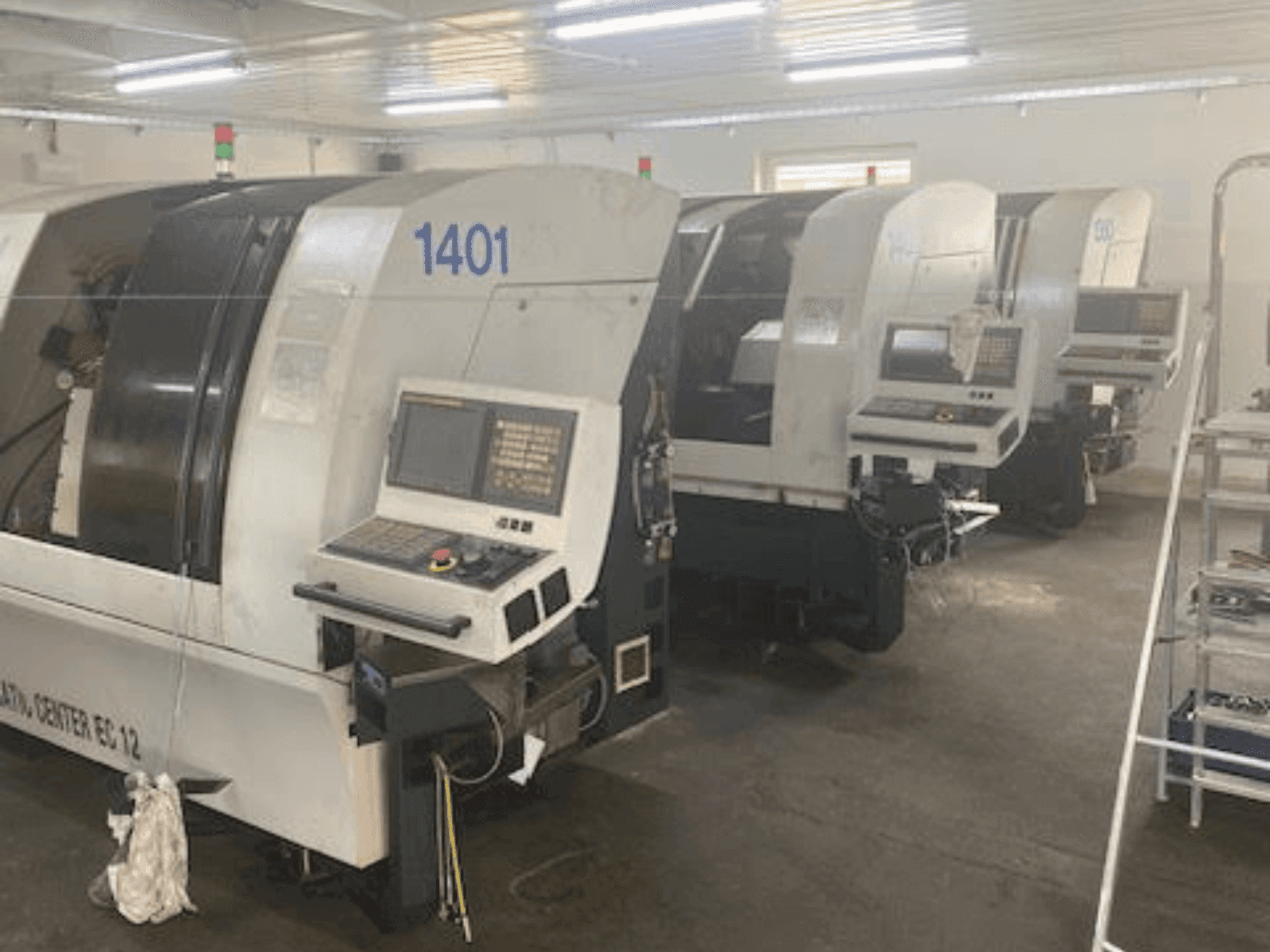 A ESCO Escomatic EC12 gép elölnézete