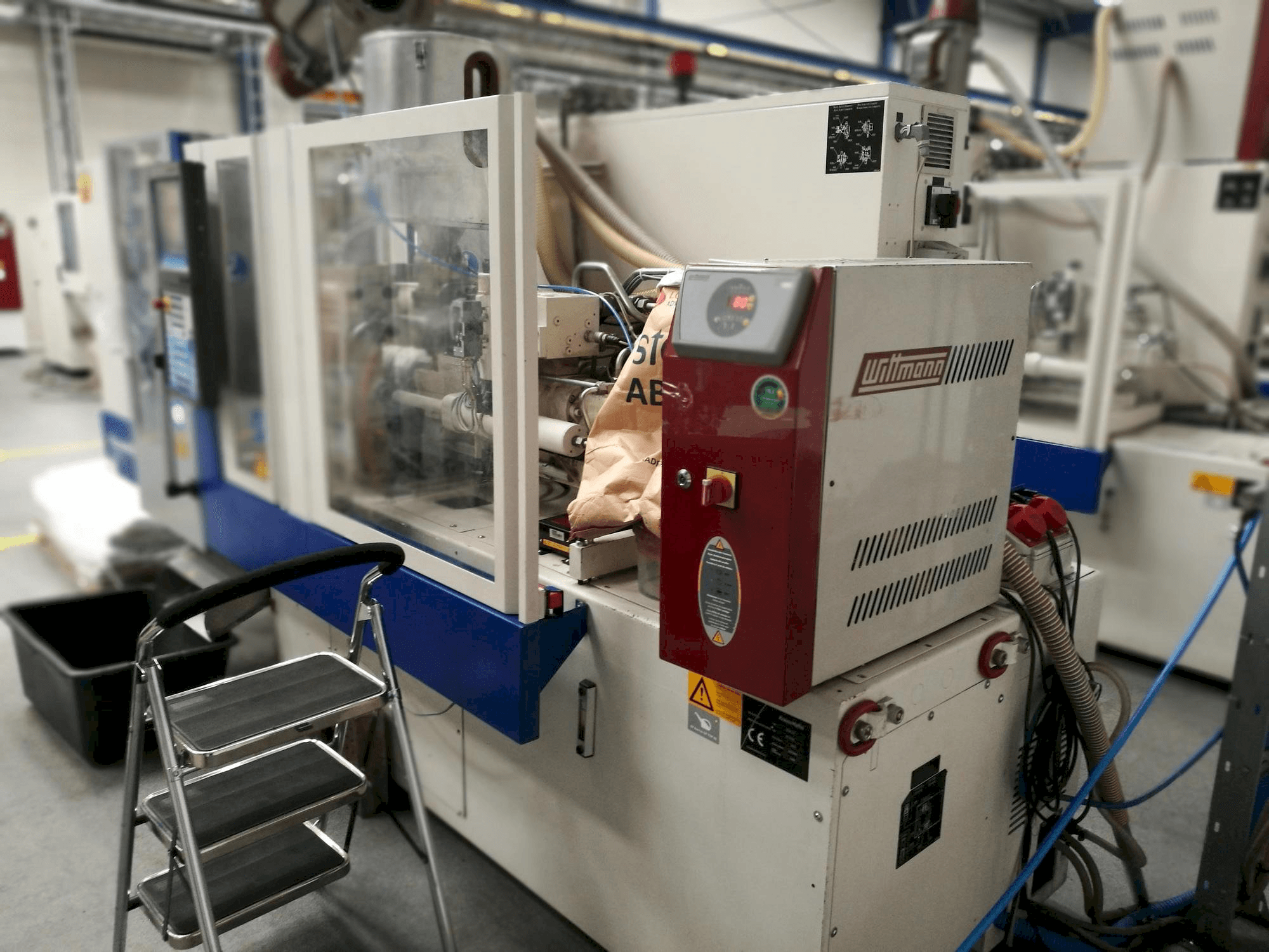 A Krauss Maffei KM 35-55 CX gép elölnézete