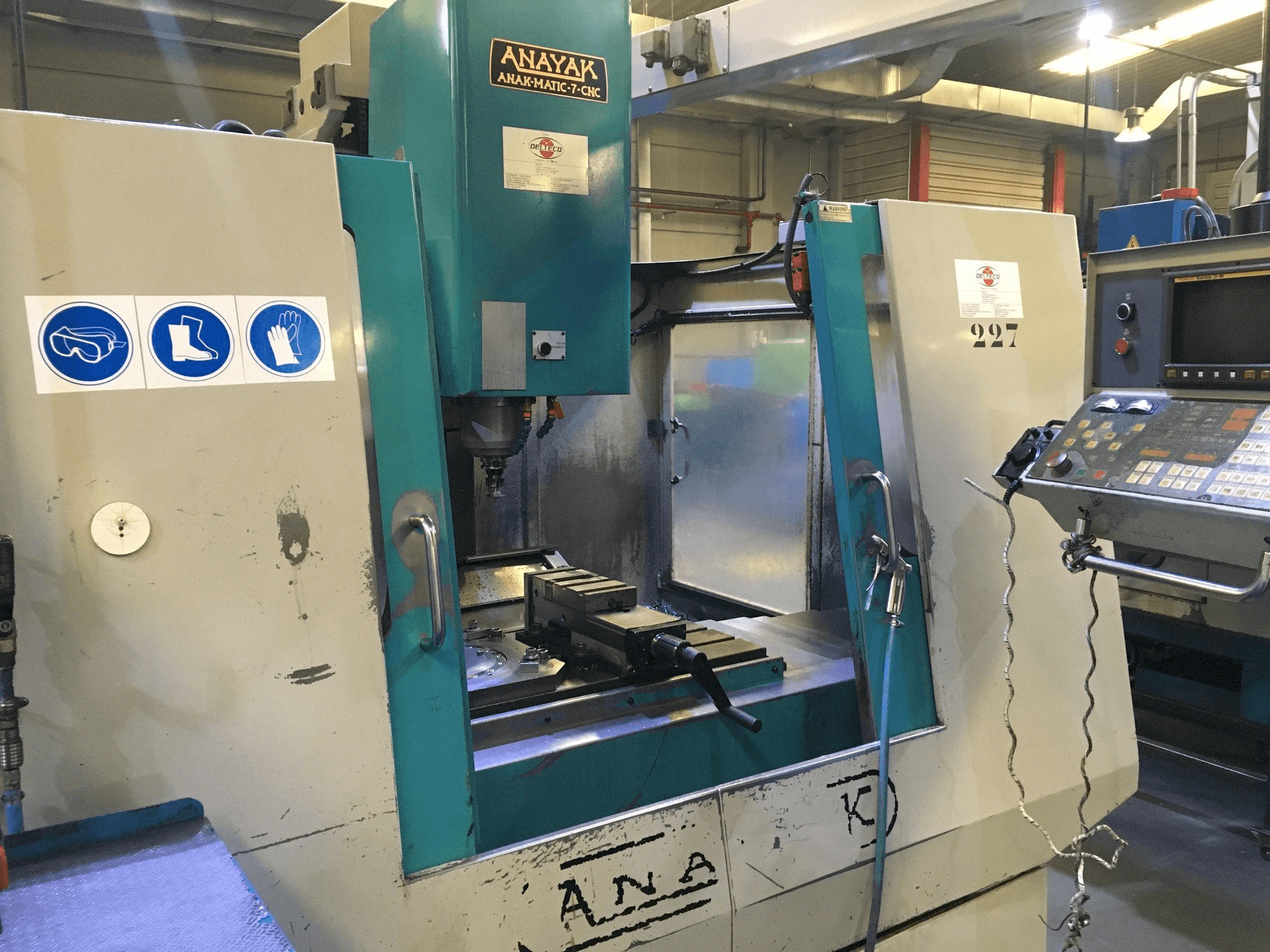 A ANAYAK ANAKMATIC-7 gép elölnézete