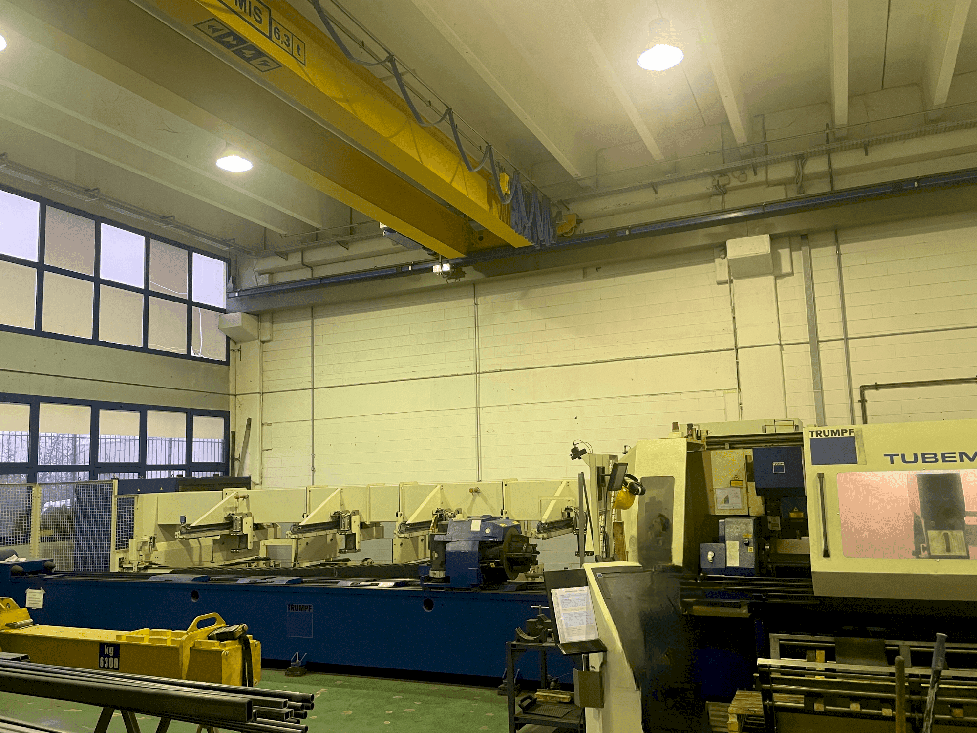 A TRUMPF TUBEMATIC 3.2 kw gép elölnézete