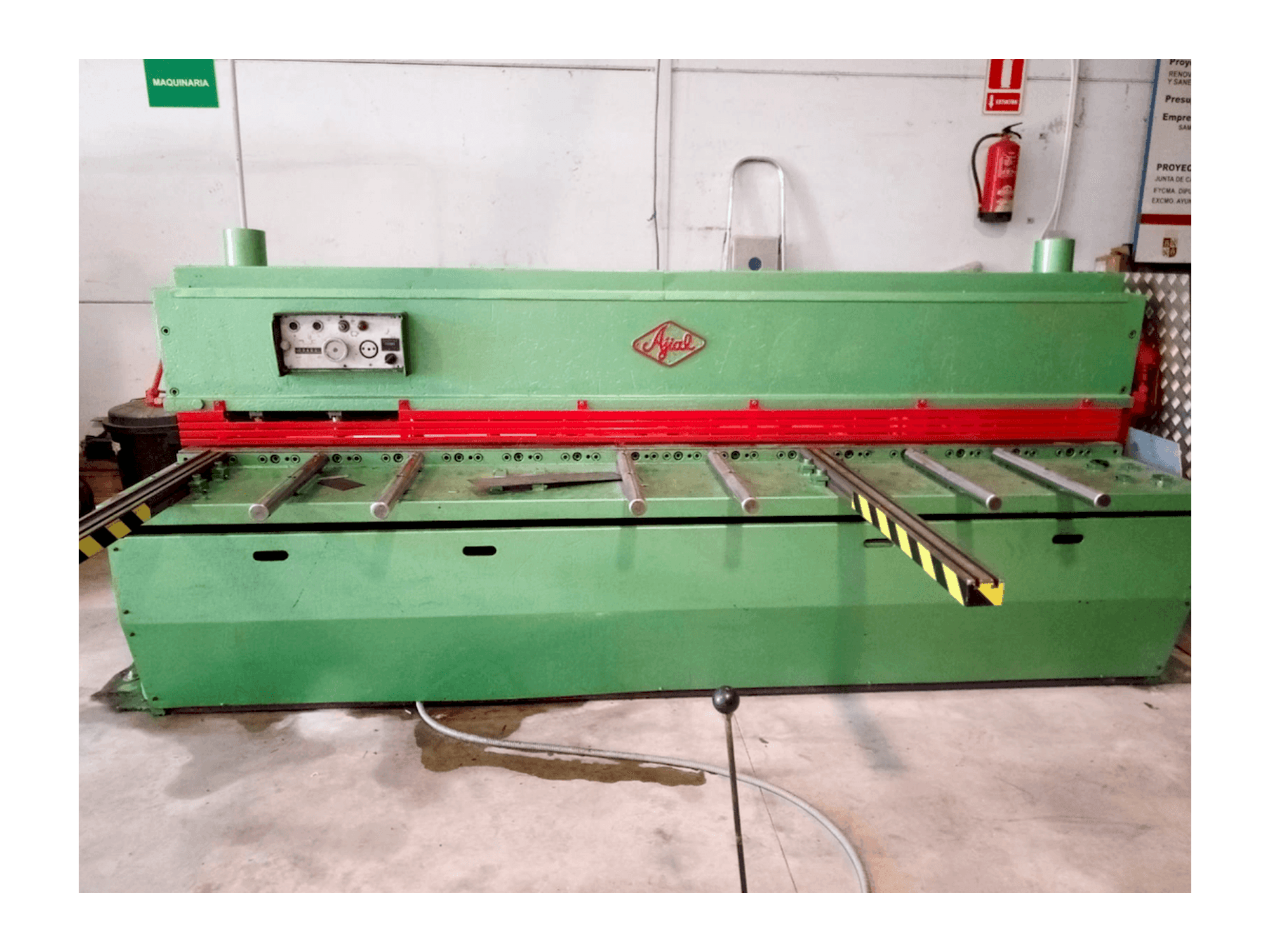 A Ajial 630 CA gép elölnézete