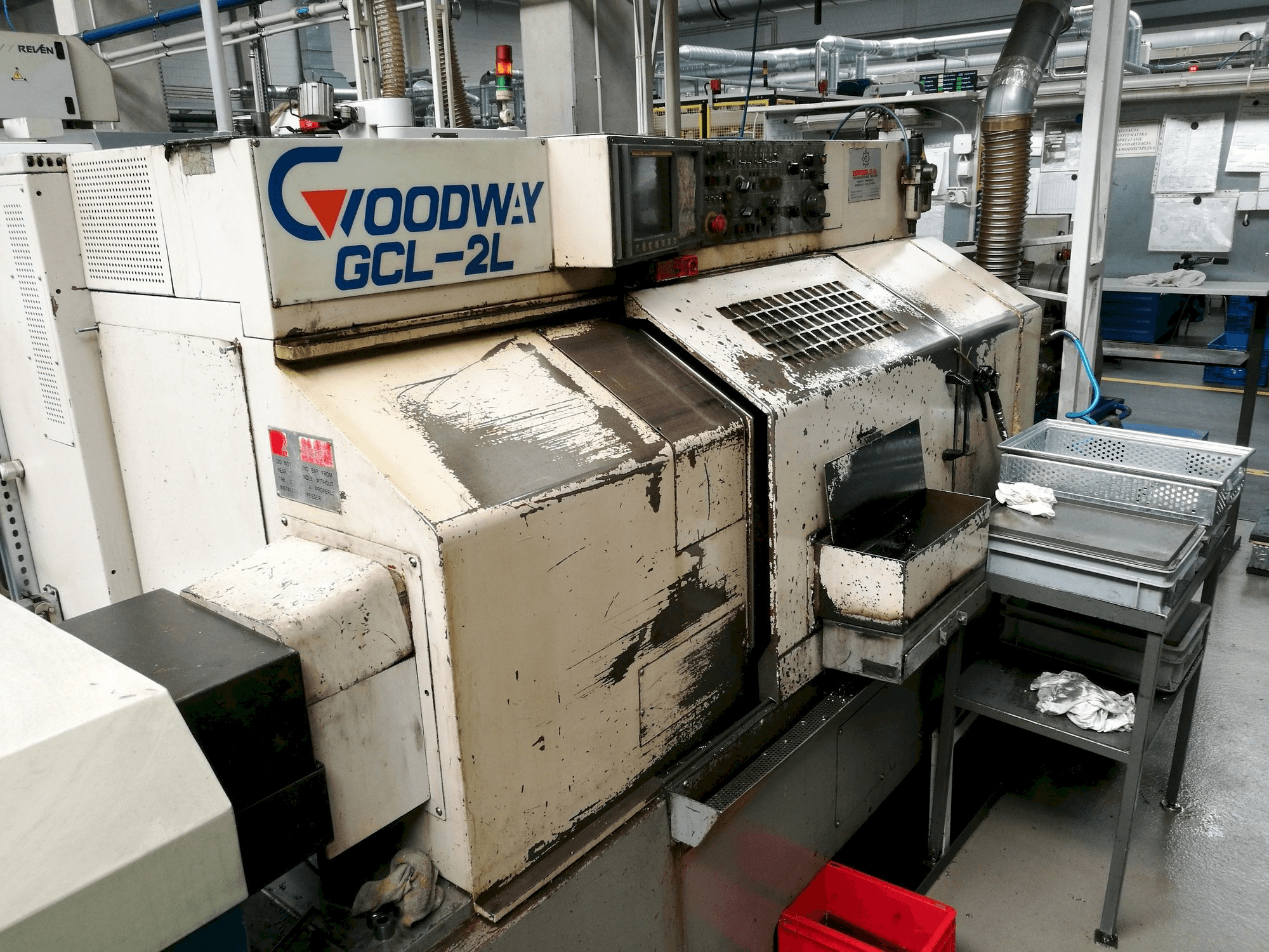 A Goodway GCL-2L gép elölnézete