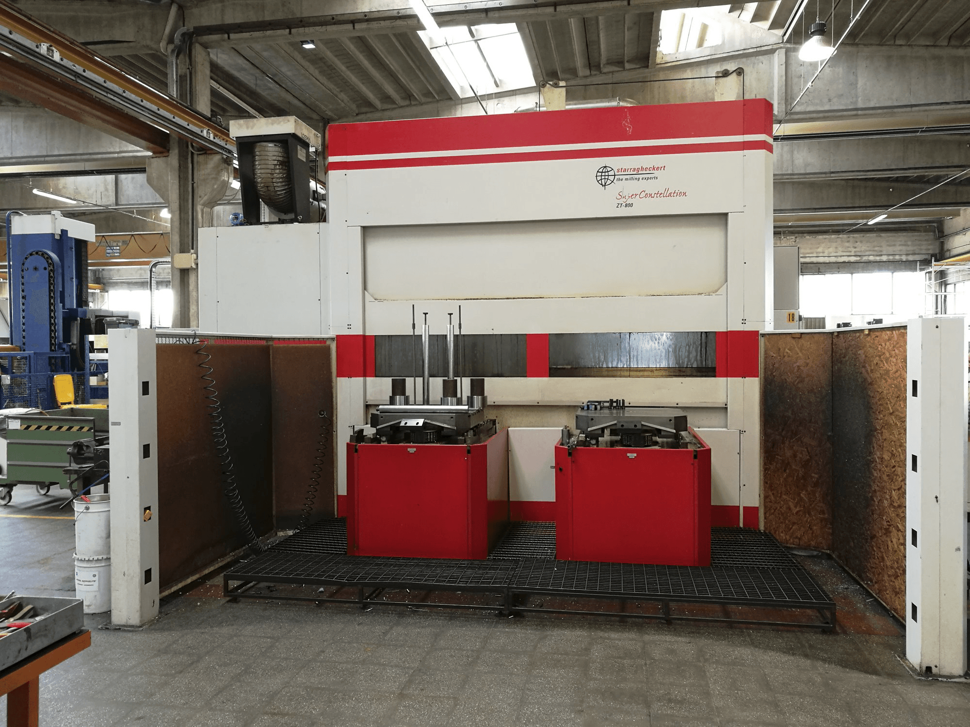 A Starrag ZT 800/140 gép elölnézete
