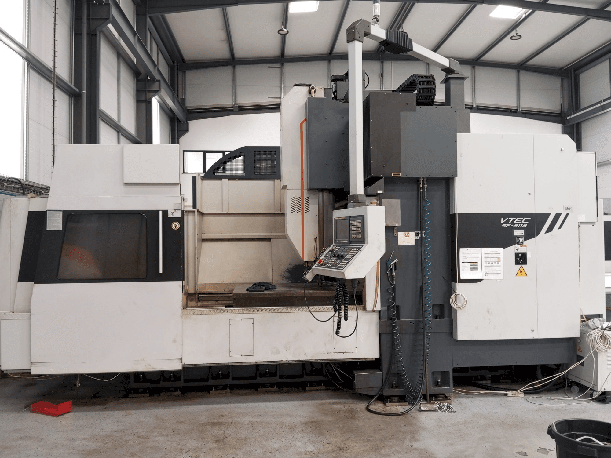 A Vision Wide VTEC SF-2112 gép elölnézete