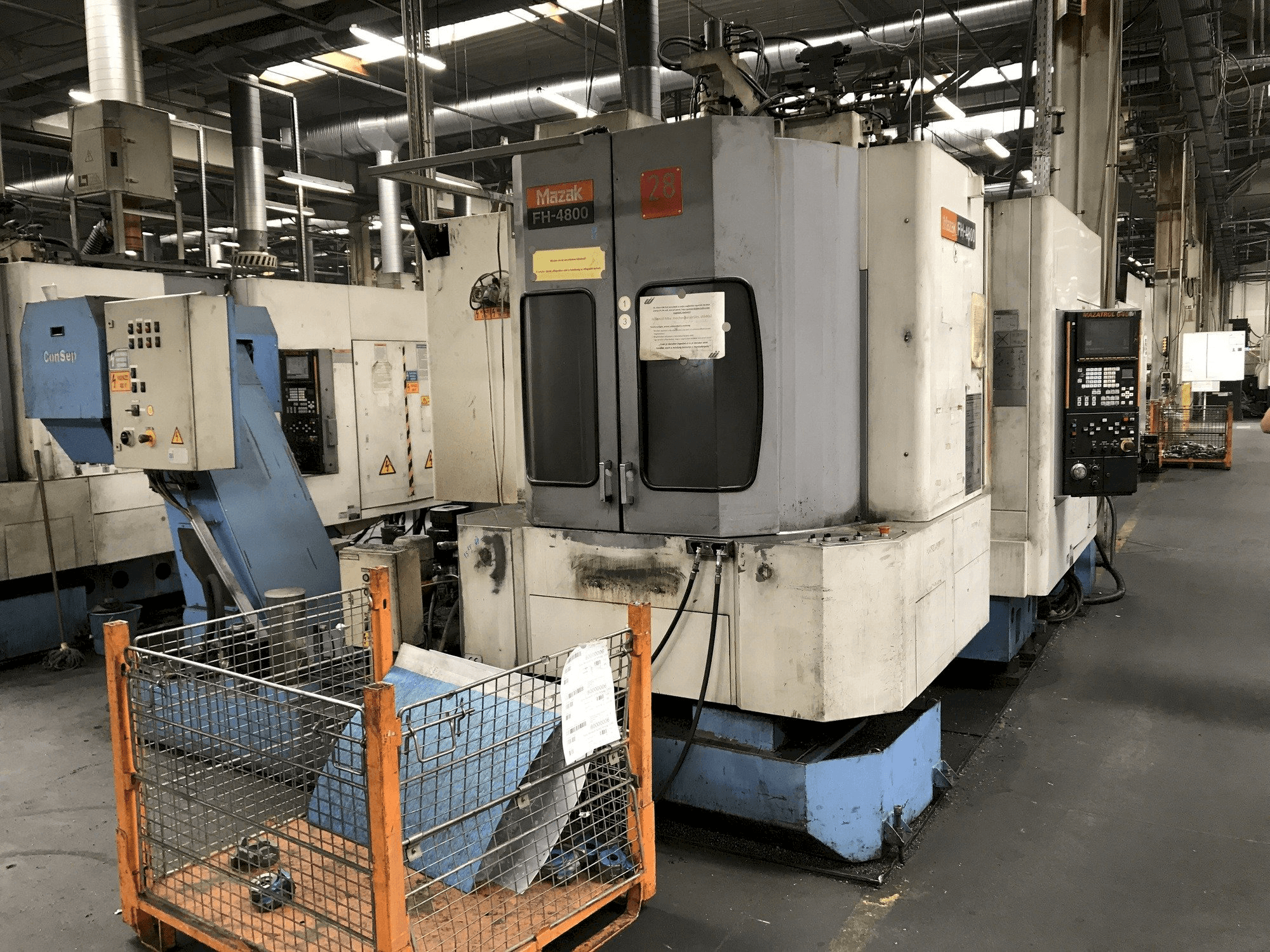 A Mazak FH-4800 40T gép elölnézete