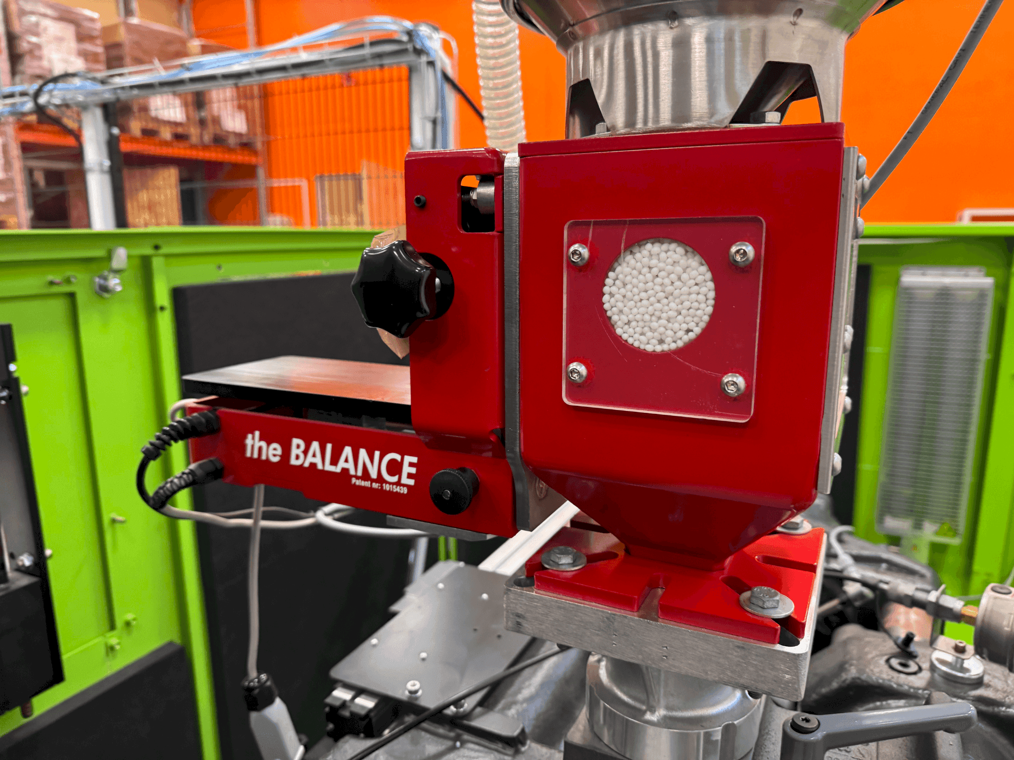 A Engel VICTORY 500 /120 SPEX gép elölnézete