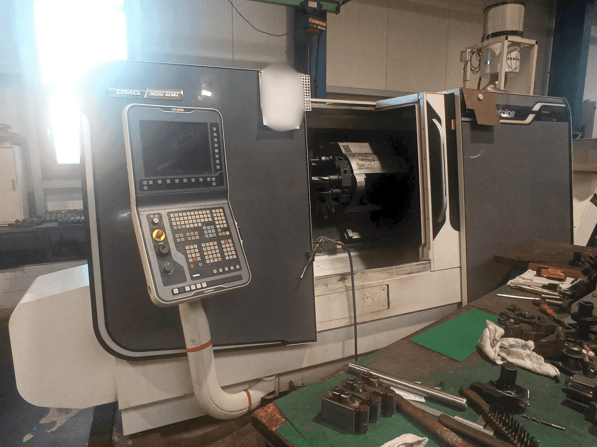 A DMG Mori Seiki CTX 510 ecoline gép elölnézete