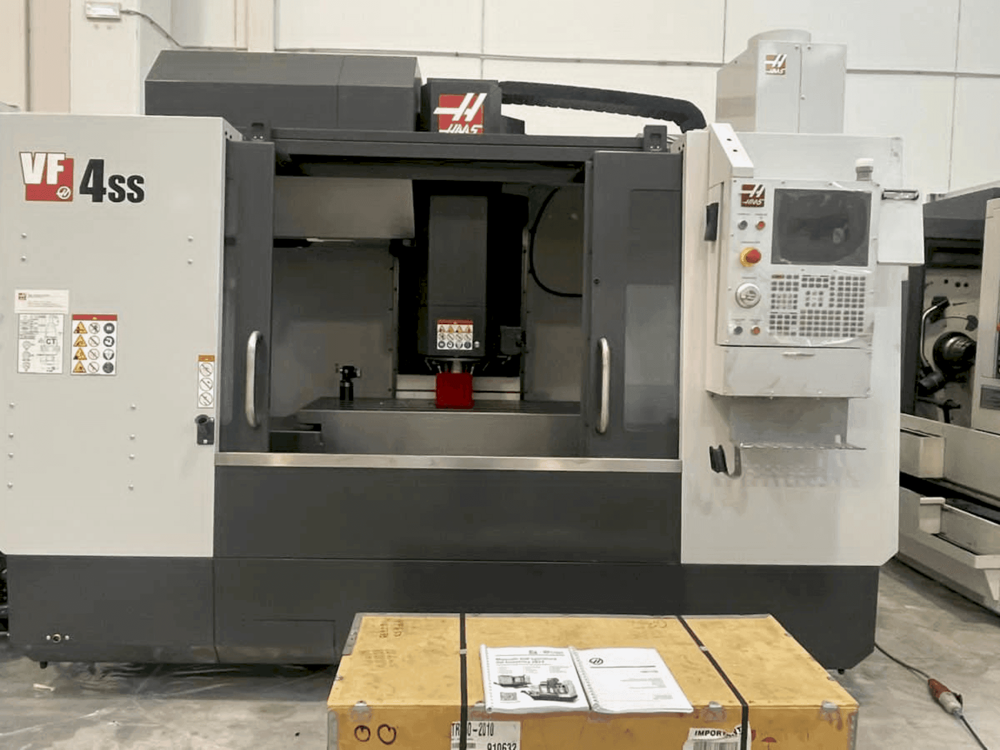 A HAAS VF4SS (2019) gép elölnézete