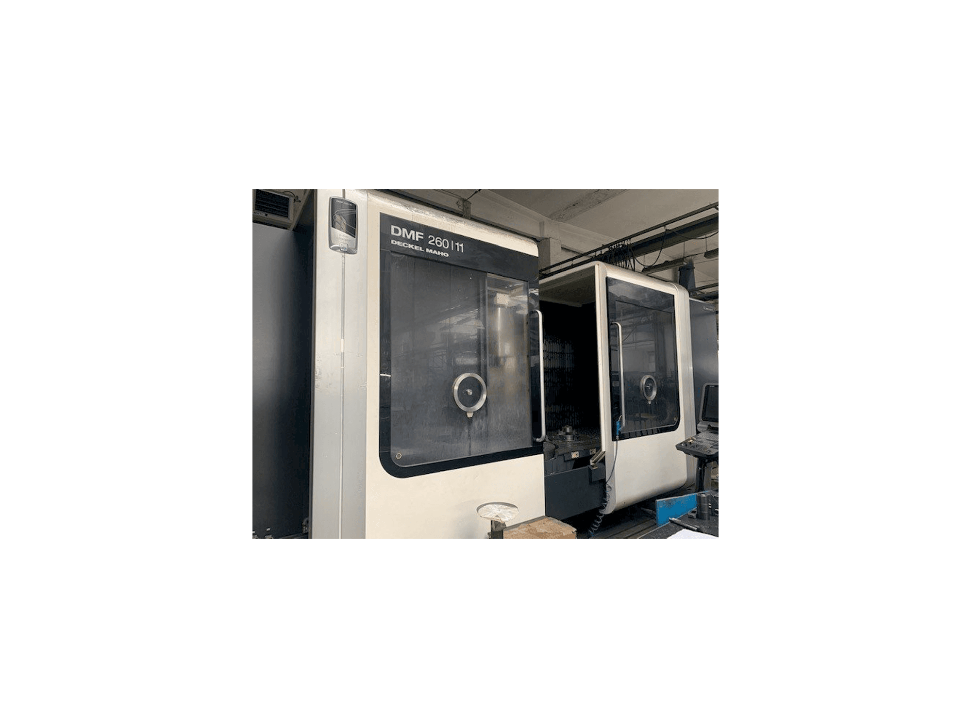 A DMG DMF 260 linear gép elölnézete