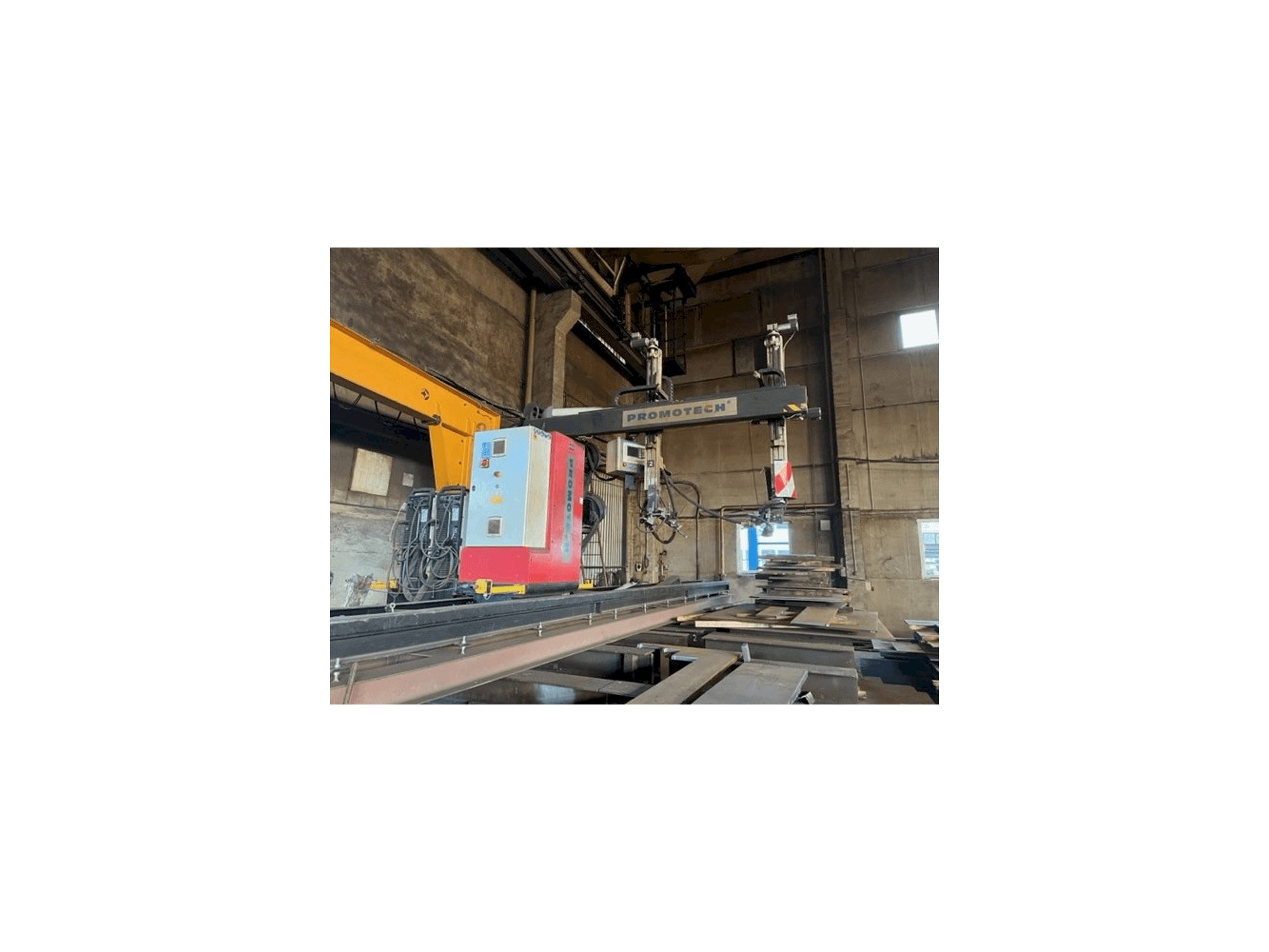 A Promotec WA 500/1000 GMAW gép elölnézete