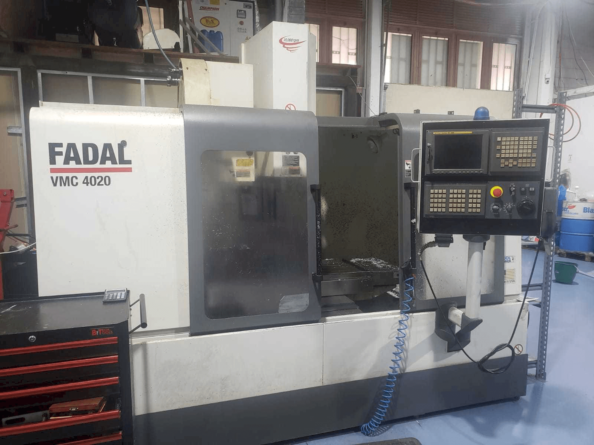 A FADAL VMC 4020 HT gép elölnézete