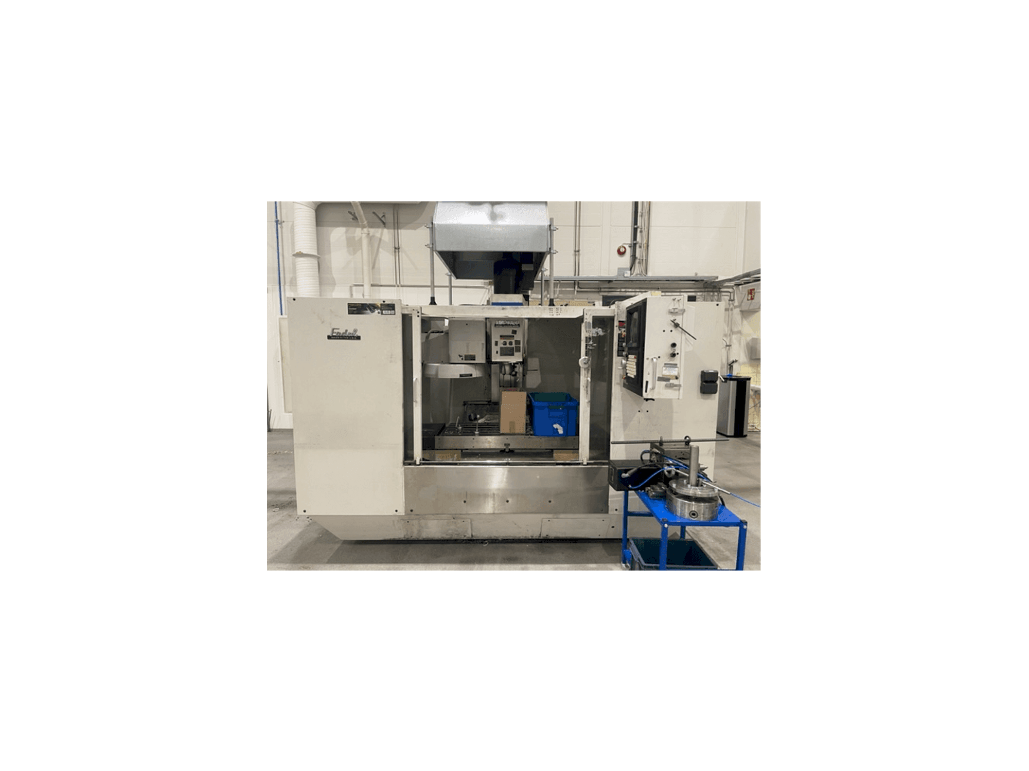 A FADAL VMC 4020HT gép elölnézete