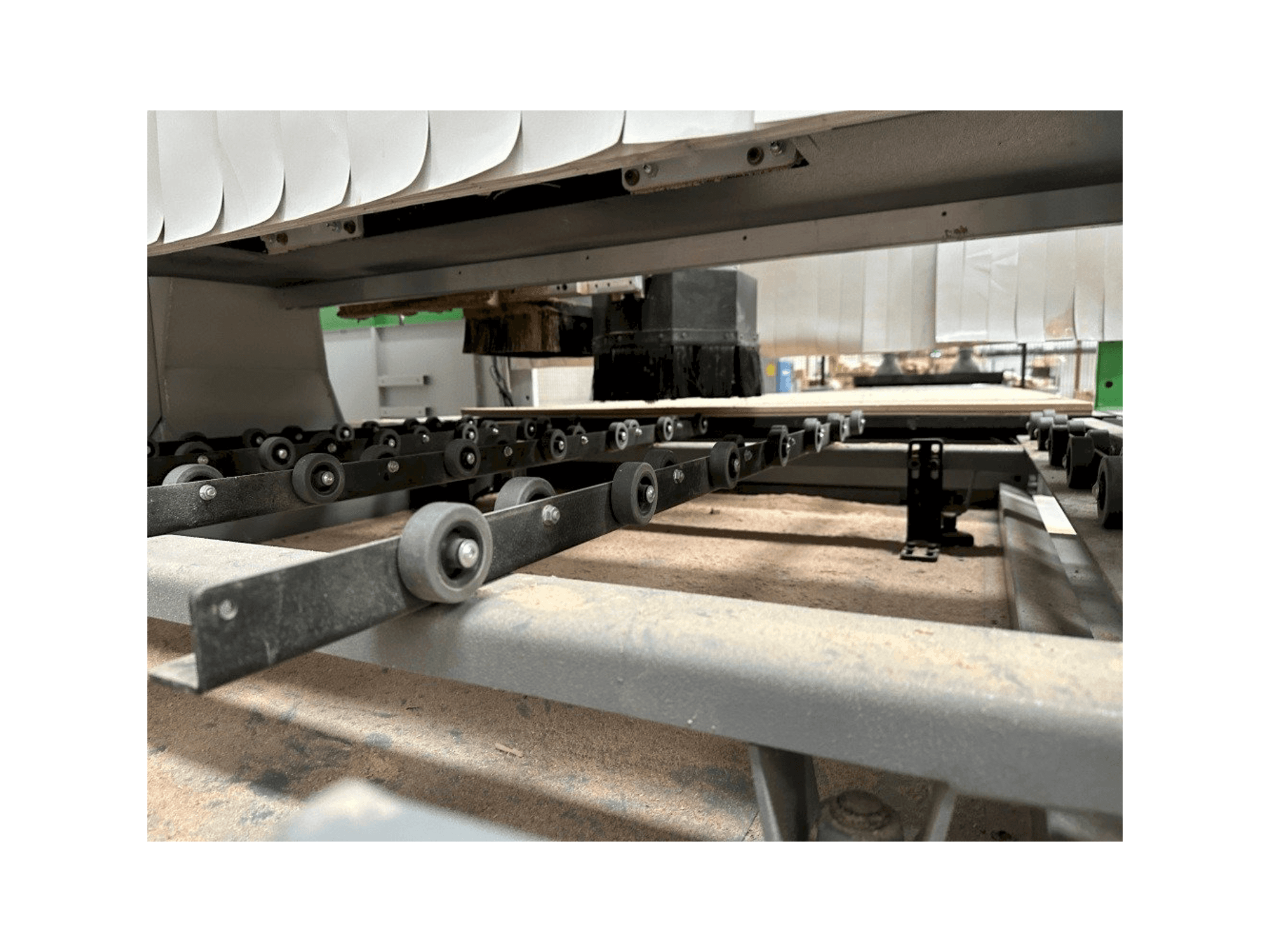 A BIESSE gép munkatere