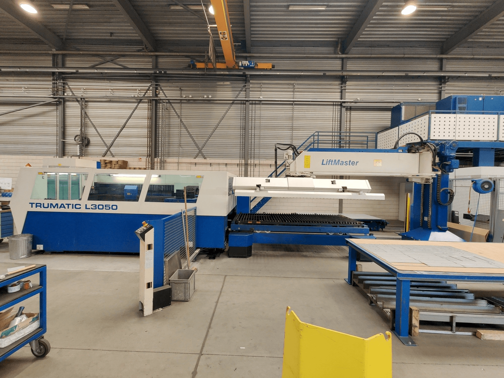 A Trumpf Trumatic L3050 + Liftmaster gép elölnézete