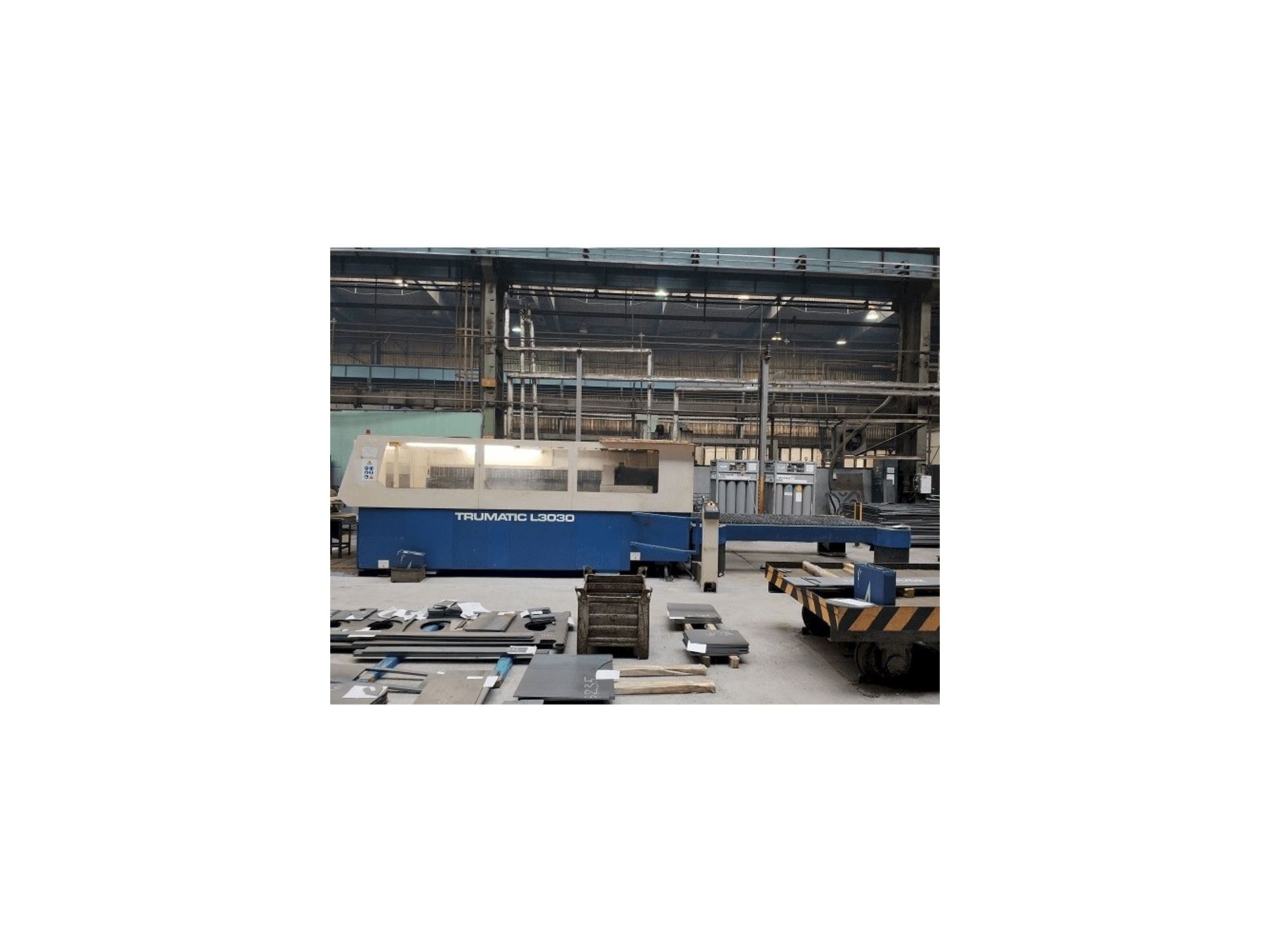 A Trumpf TRUMATIC L 3030 gép elölnézete