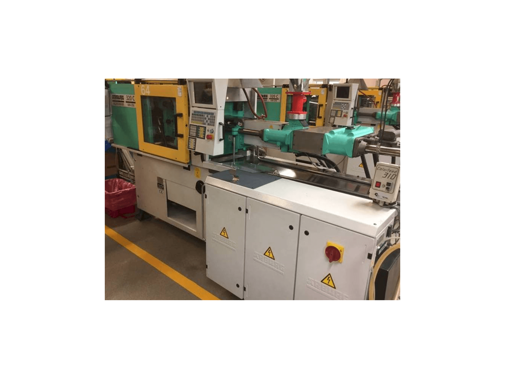 A Arburg 320 C 600-250 gép elölnézete