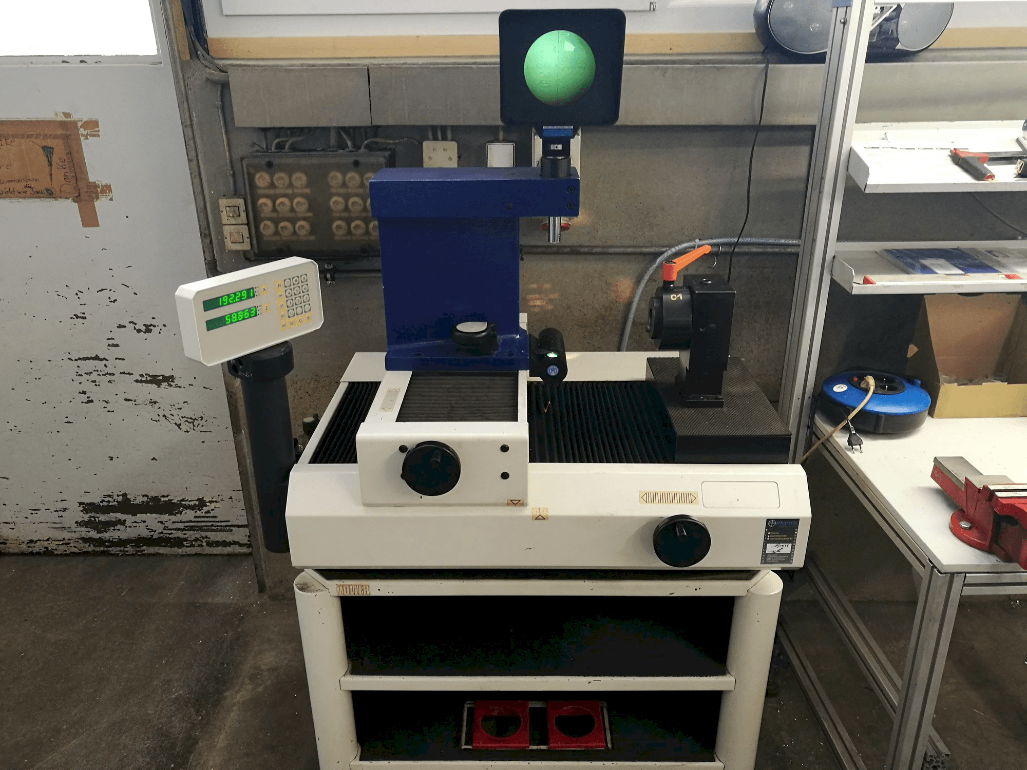 A Zoller H420 gép elölnézete