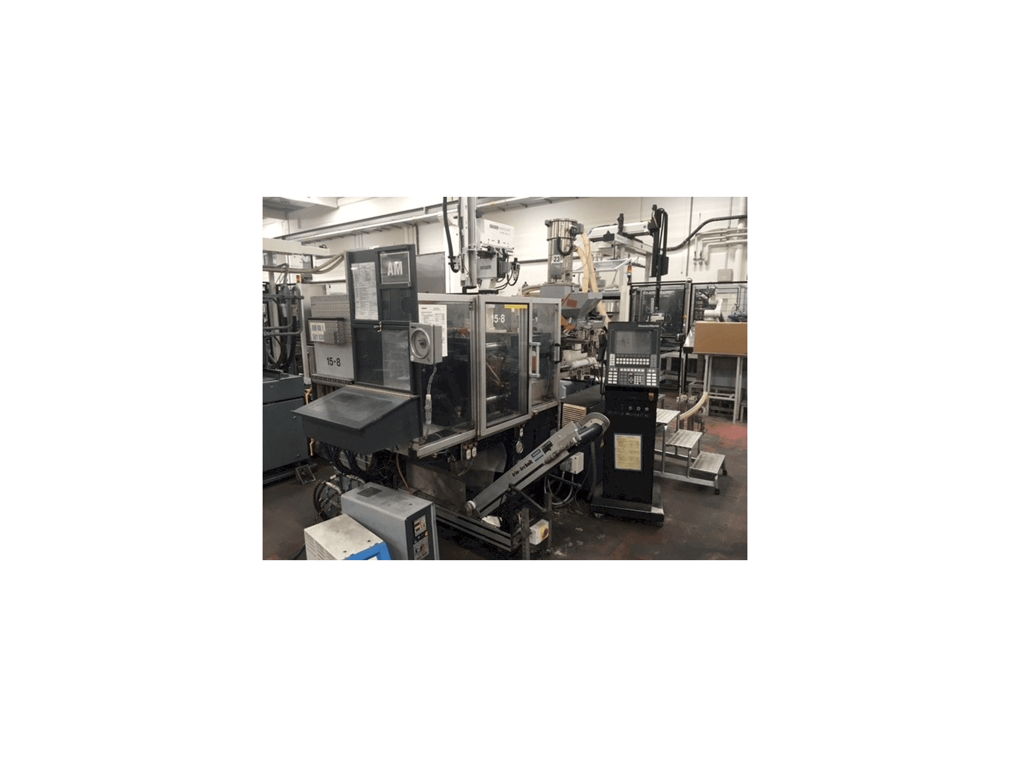 A Krauss Maffei 40-135 C2 gép elölnézete