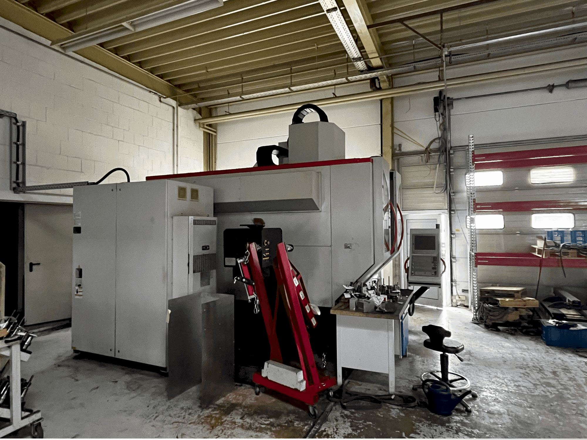 A POSmill H800 U gép elölnézete