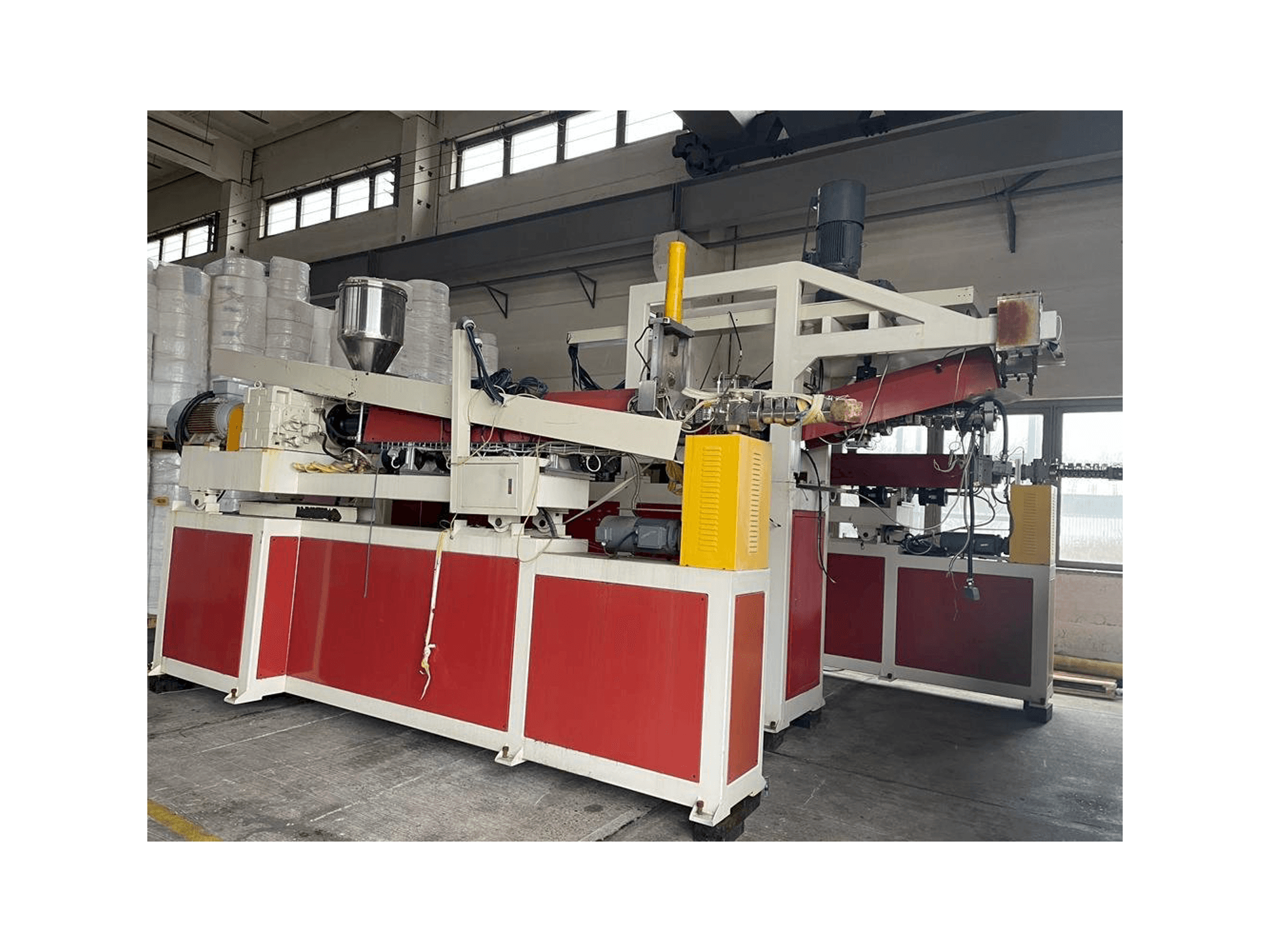 A ROLBATCH RBSDMS-IZS-678 gép elölnézete