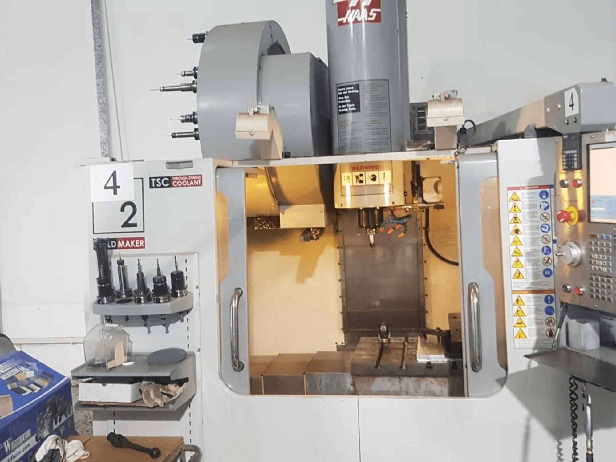A HAAS VM-2 gép elölnézete