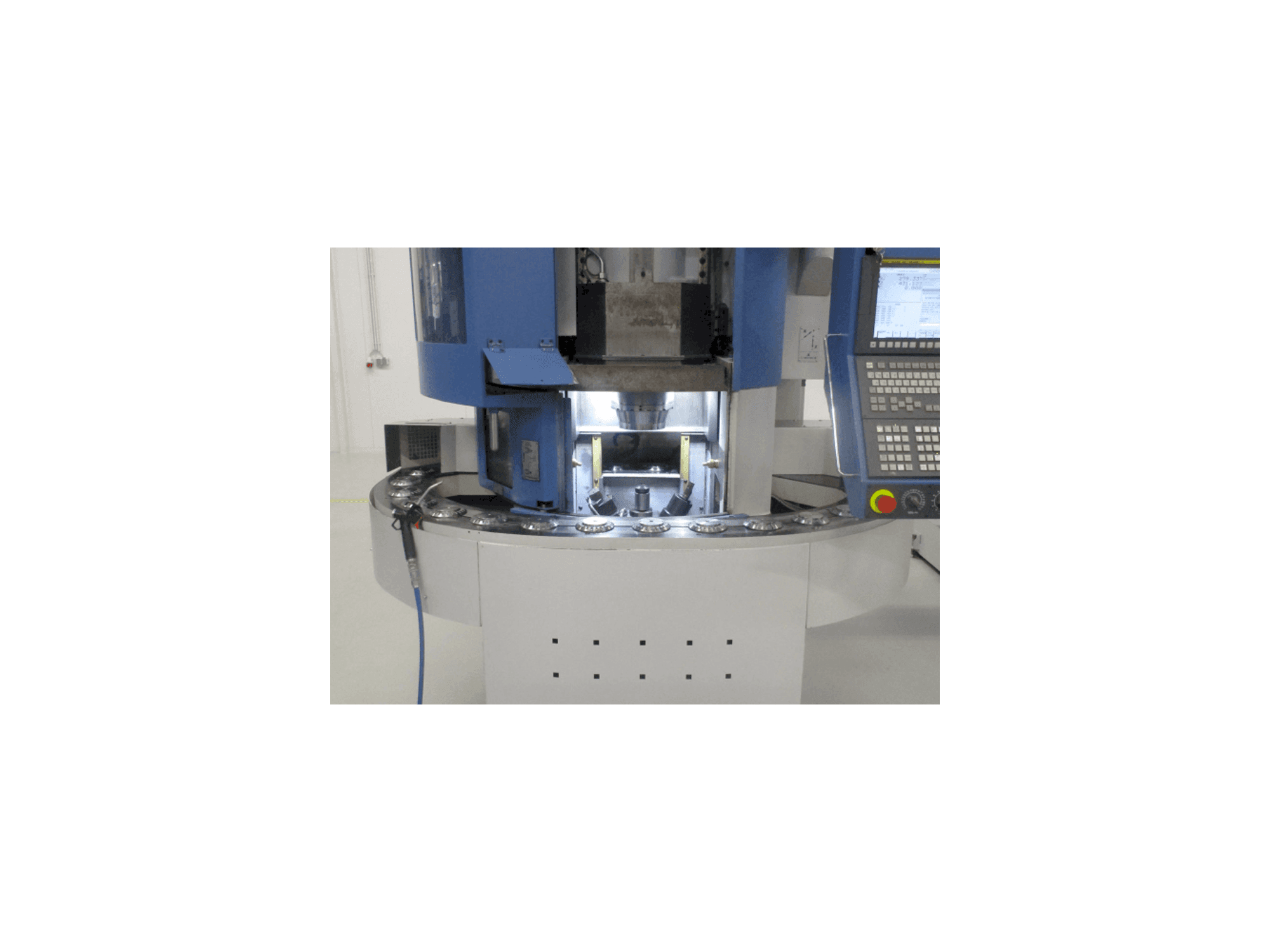 A EMAG VL3 gép elölnézete