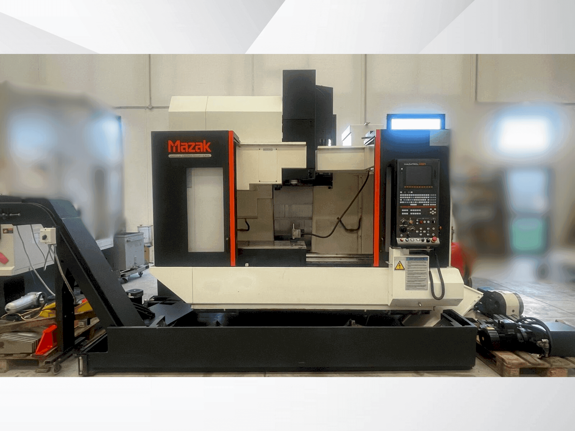 A Mazak VERTICAL CENTER SMART 530C gép elölnézete