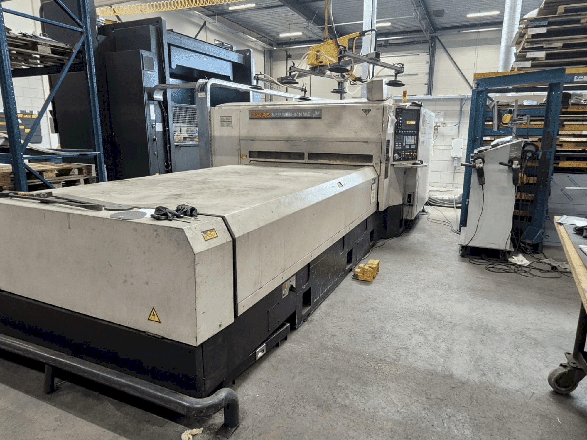 A Mazak Super Turbo-X510 Mk II gép elölnézete