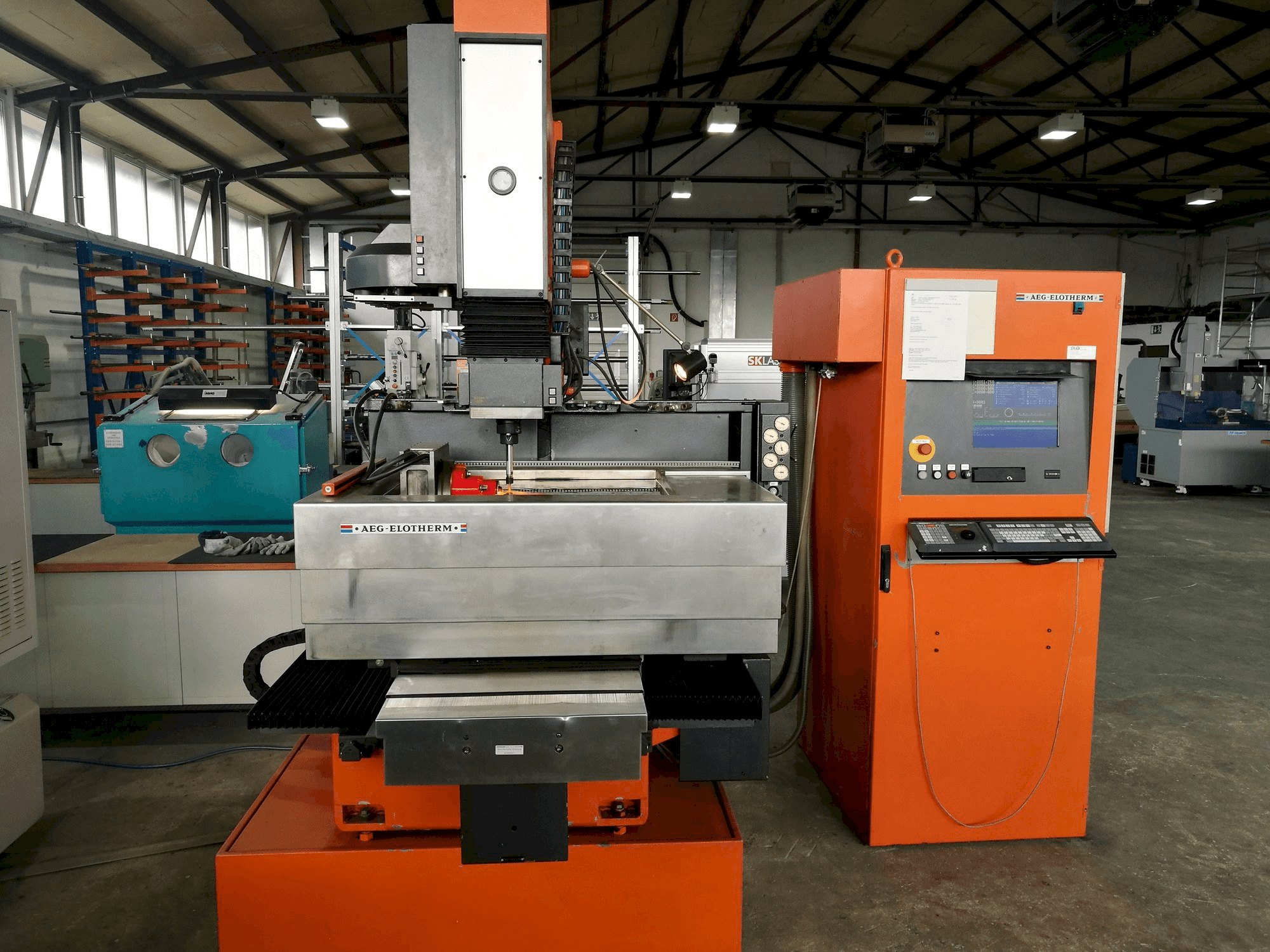 A AEG-Elotherm Elbomat 222 BA gép elölnézete