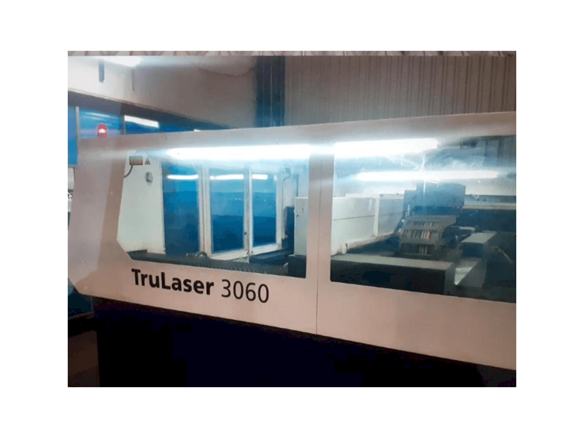 A Trumpf Trulaser 3060 gép elölnézete