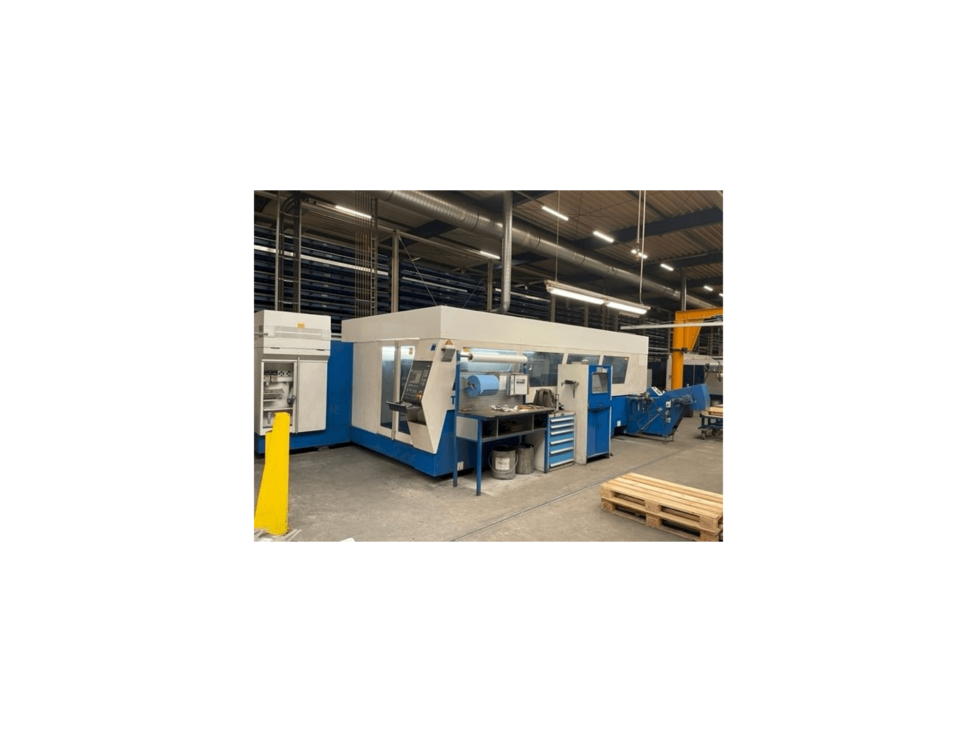 A Trumpf TruLaser 5040 classic gép elölnézete