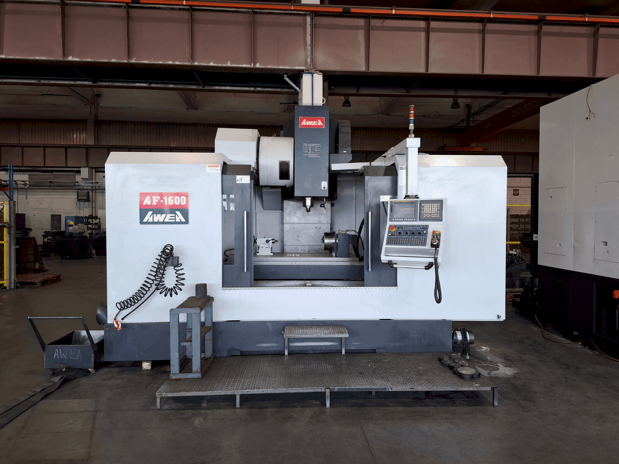 A AWEA AF-1600 gép elölnézete