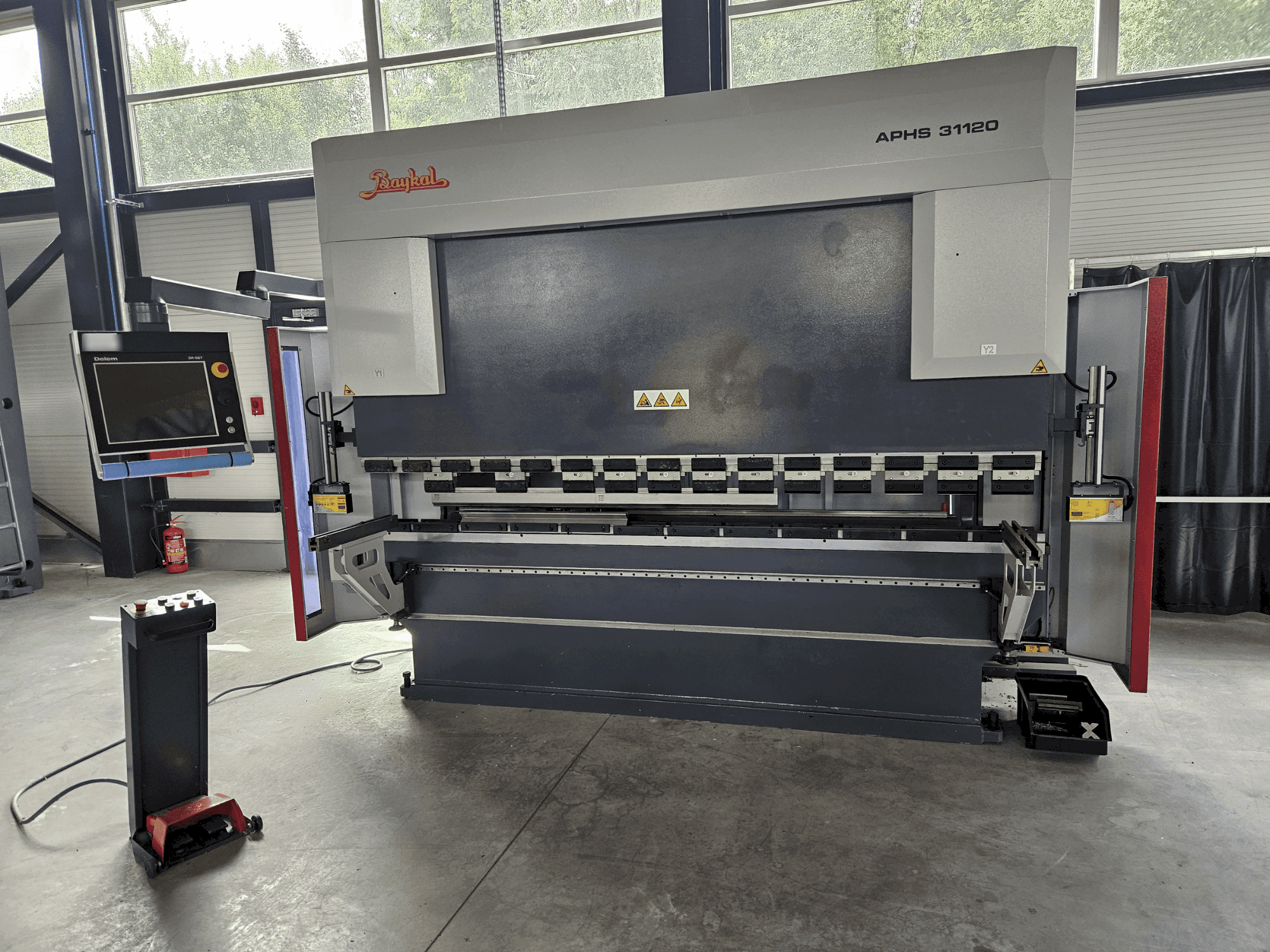 A Baykal APHS 31120 gép elölnézete