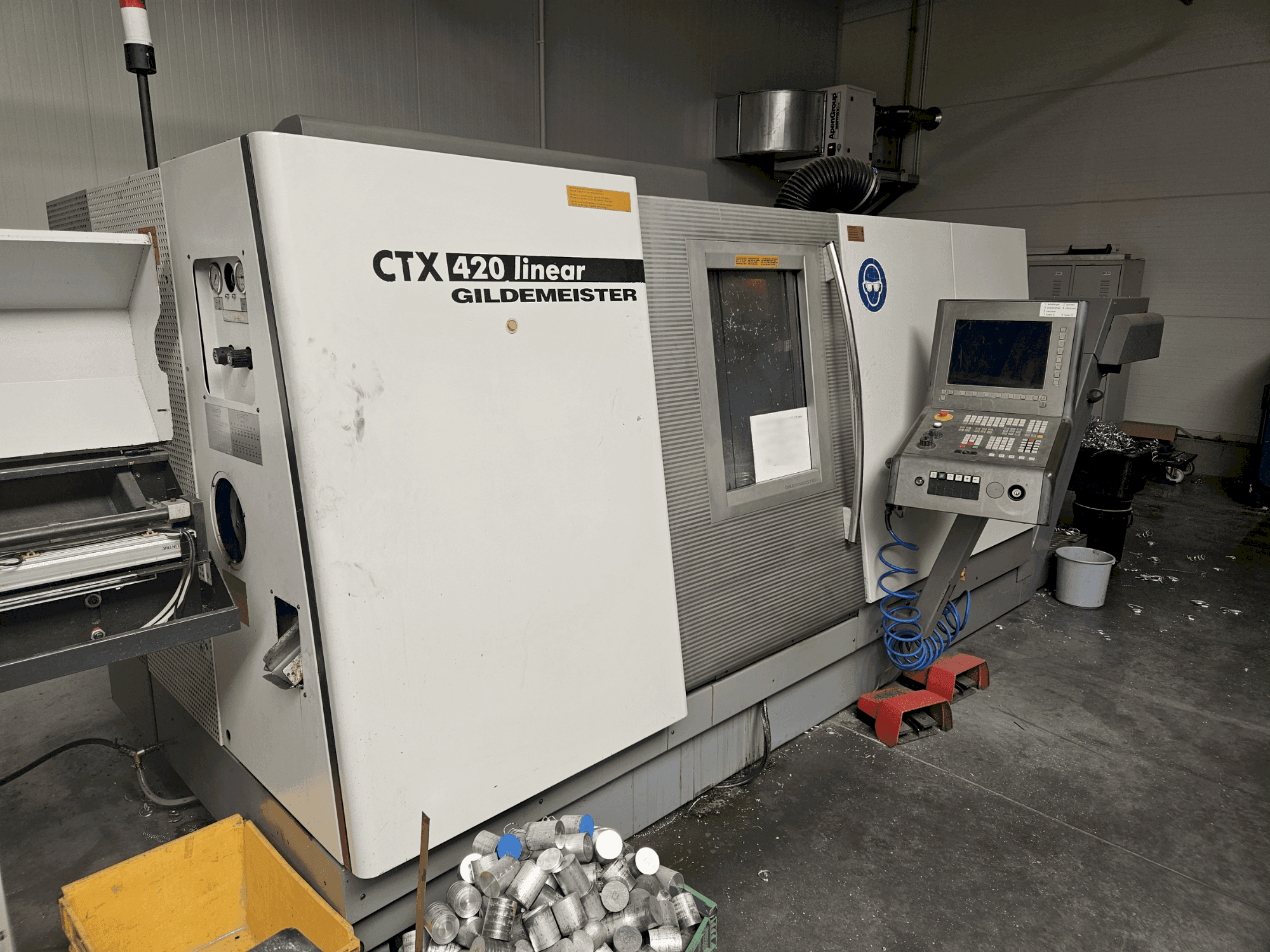 A Gildemeister CTX 420 Linear gép elölnézete
