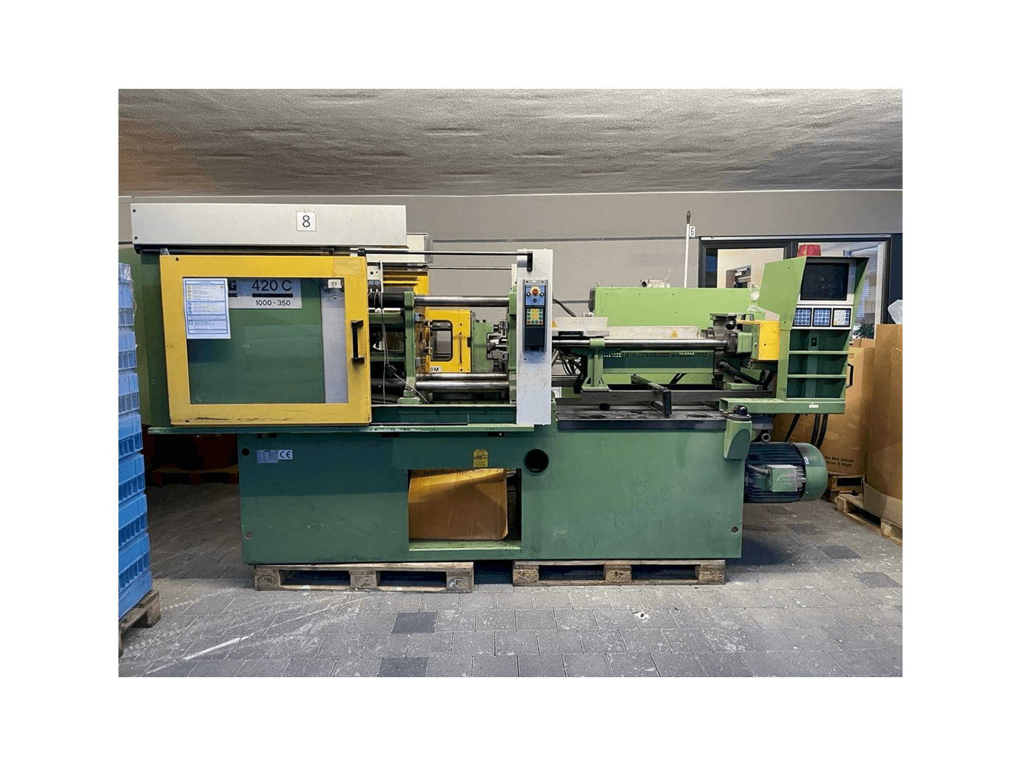 A Arburg 420C mit gép elölnézete