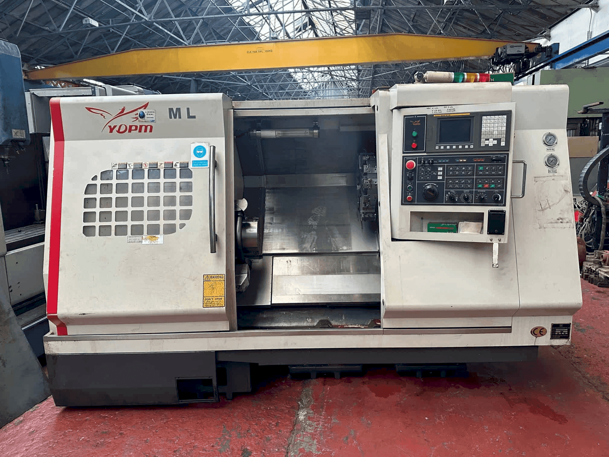 A Yang ML-300 gép elölnézete