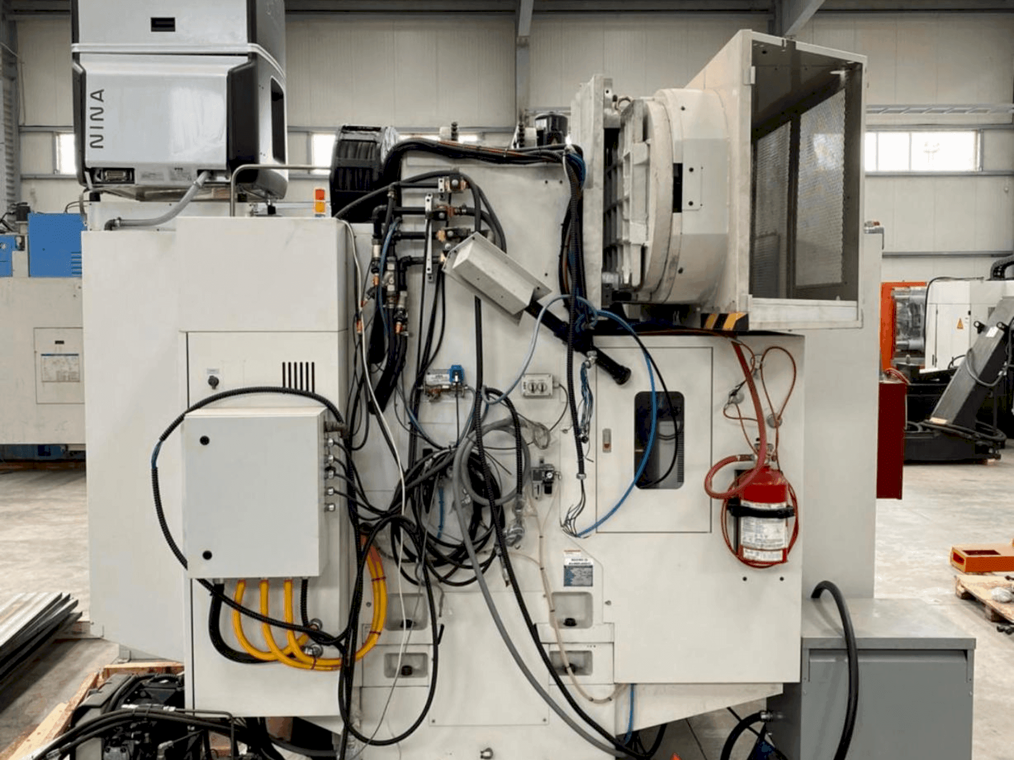 A LAGUN VGC-5028 gép elölnézete