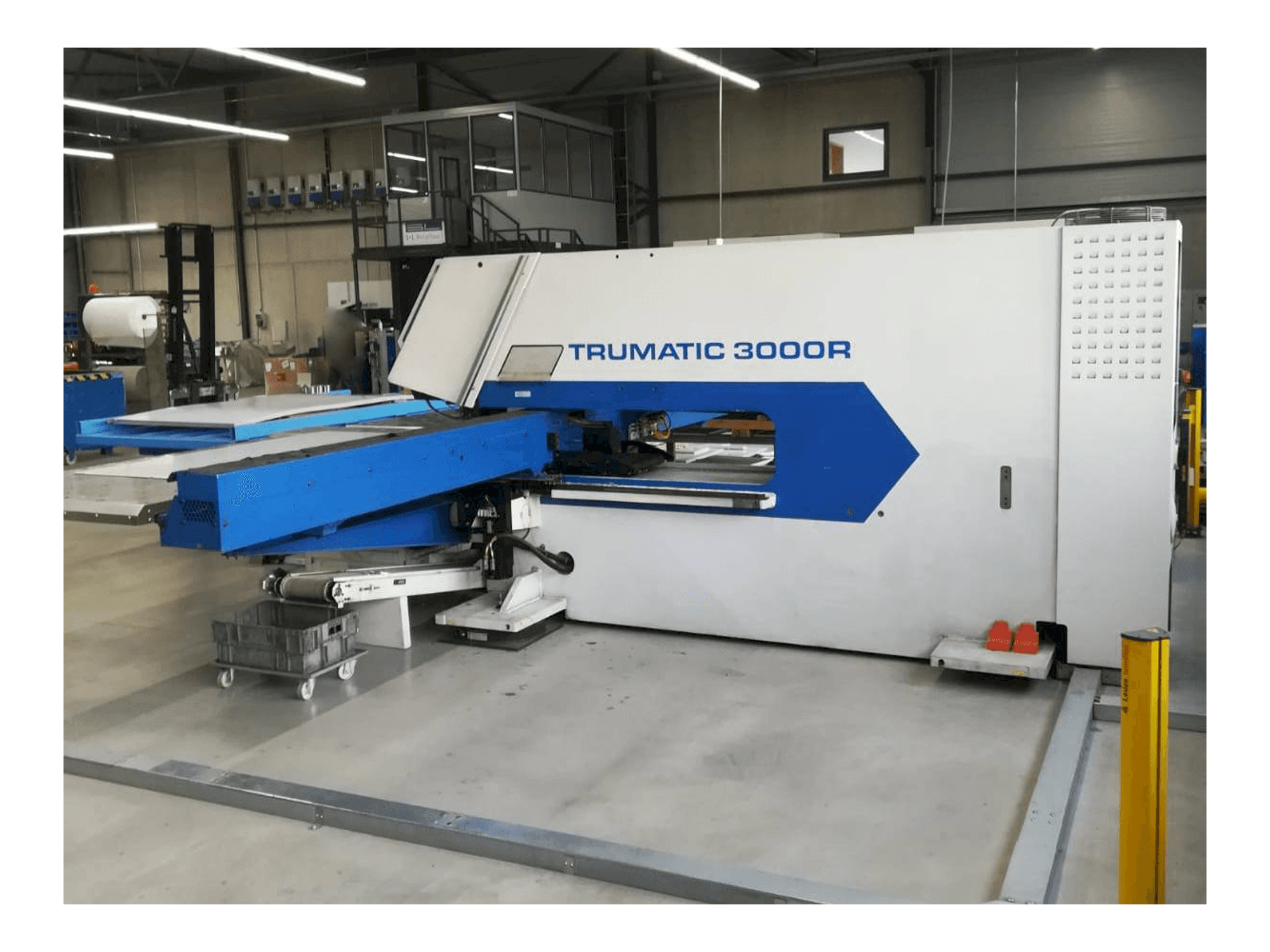 A Trumpf Trumatic 3000R gép elölnézete