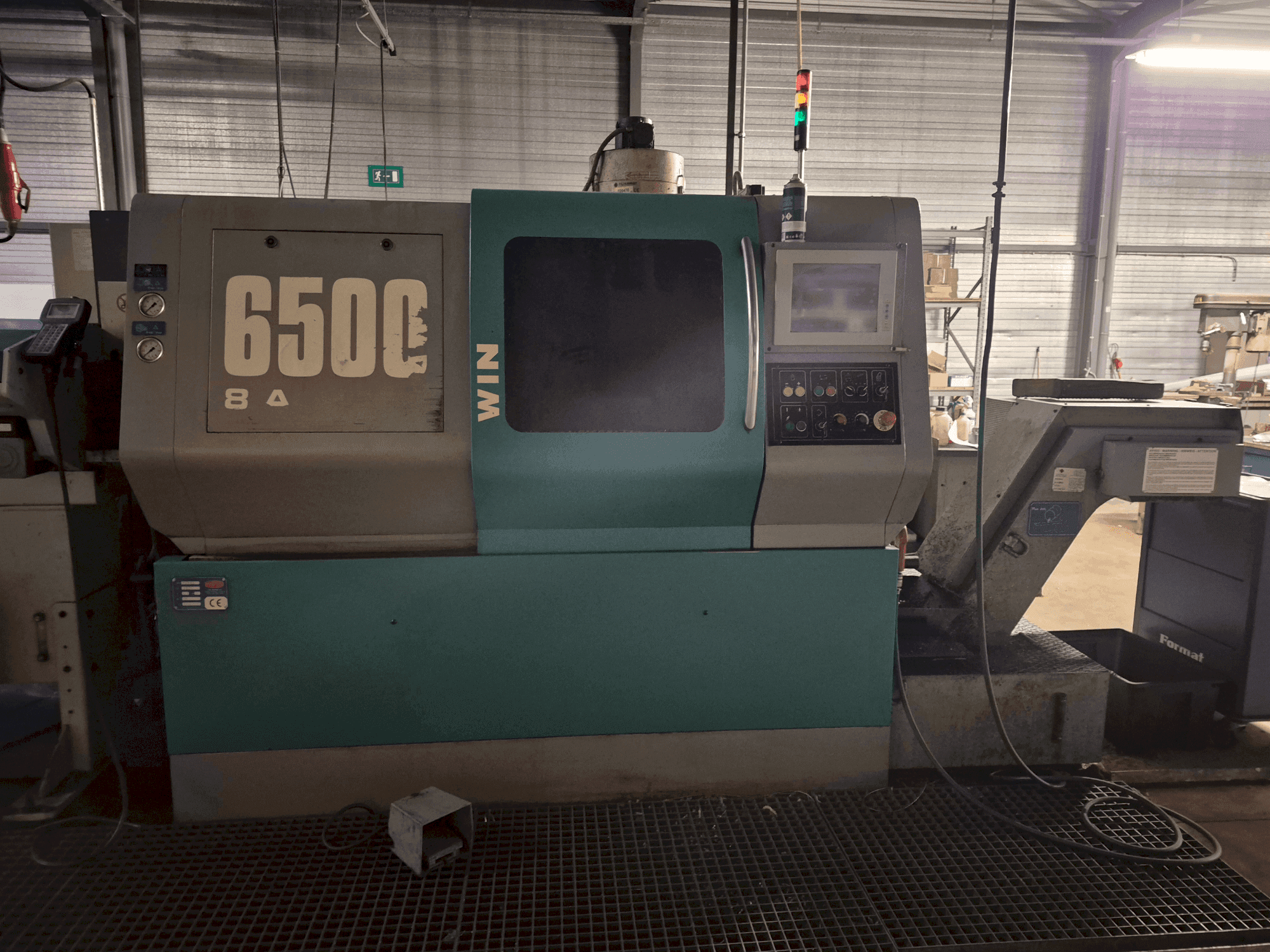 A MUPEM WIN 6500 gép elölnézete