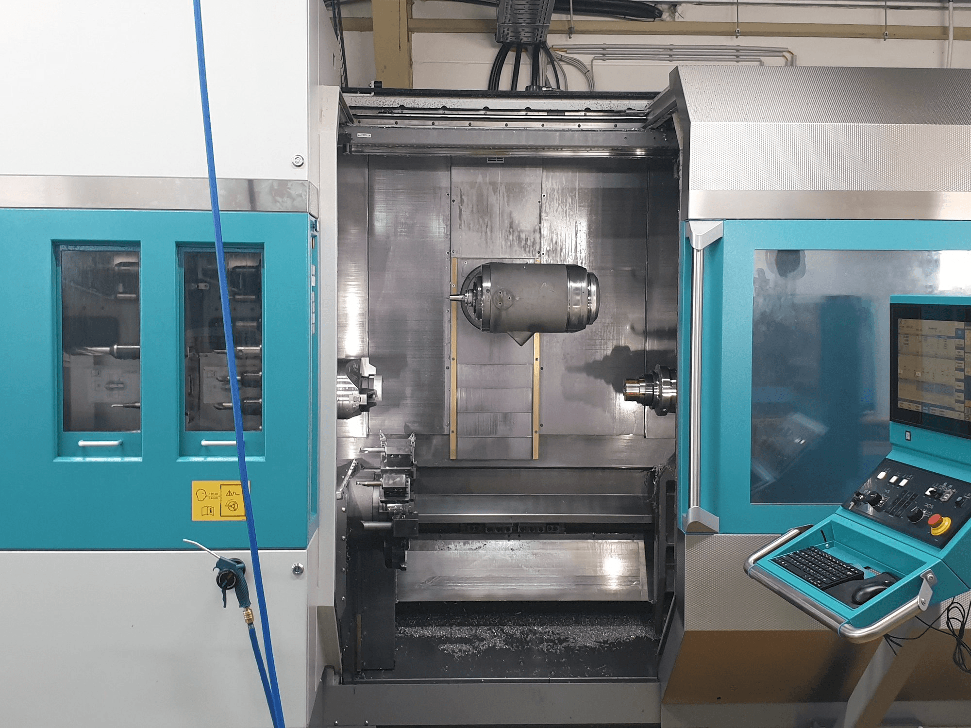 A Index G220 gép elölnézete